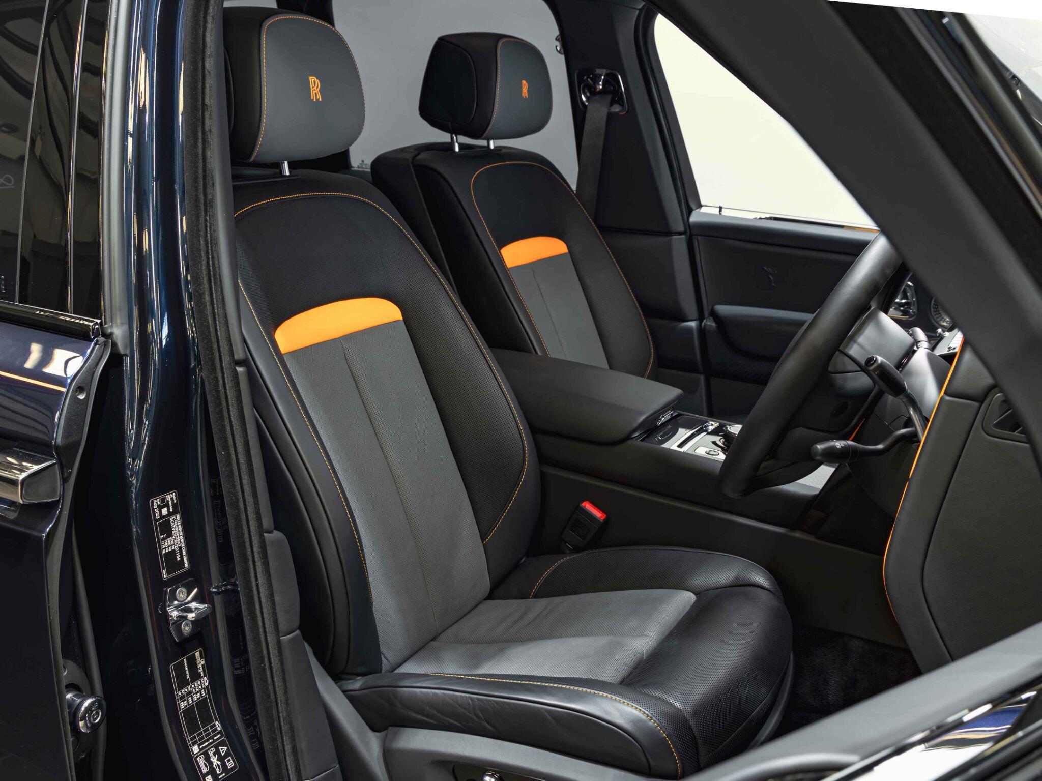 Rolls-Royce Cullinan view 2
