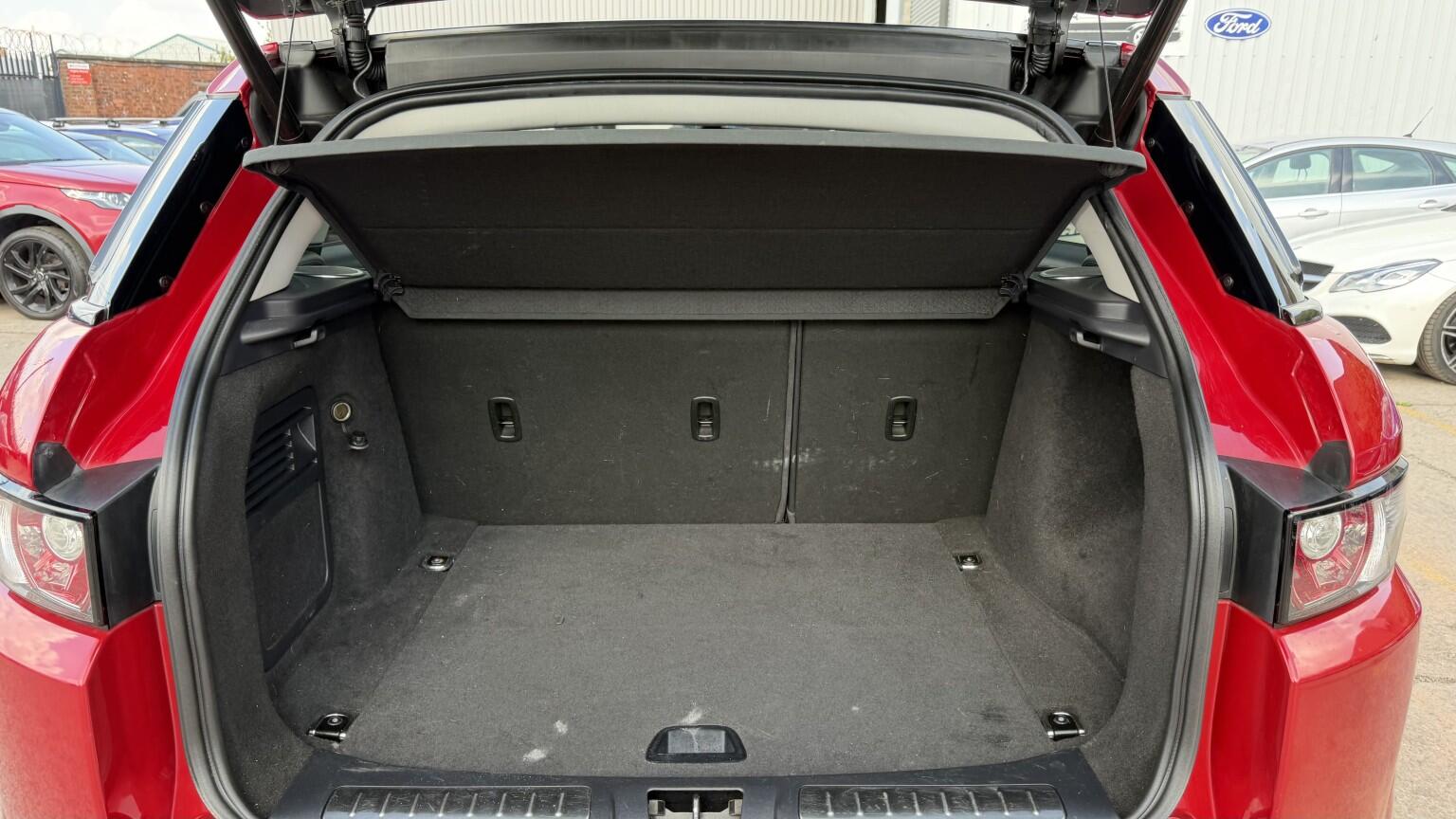 Land Rover Range Rover Evoque view 8