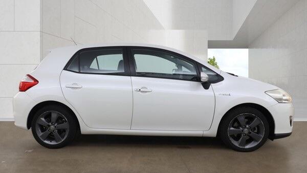 Toyota Auris view 10