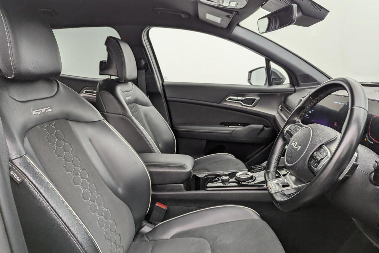 Kia Sportage view 3