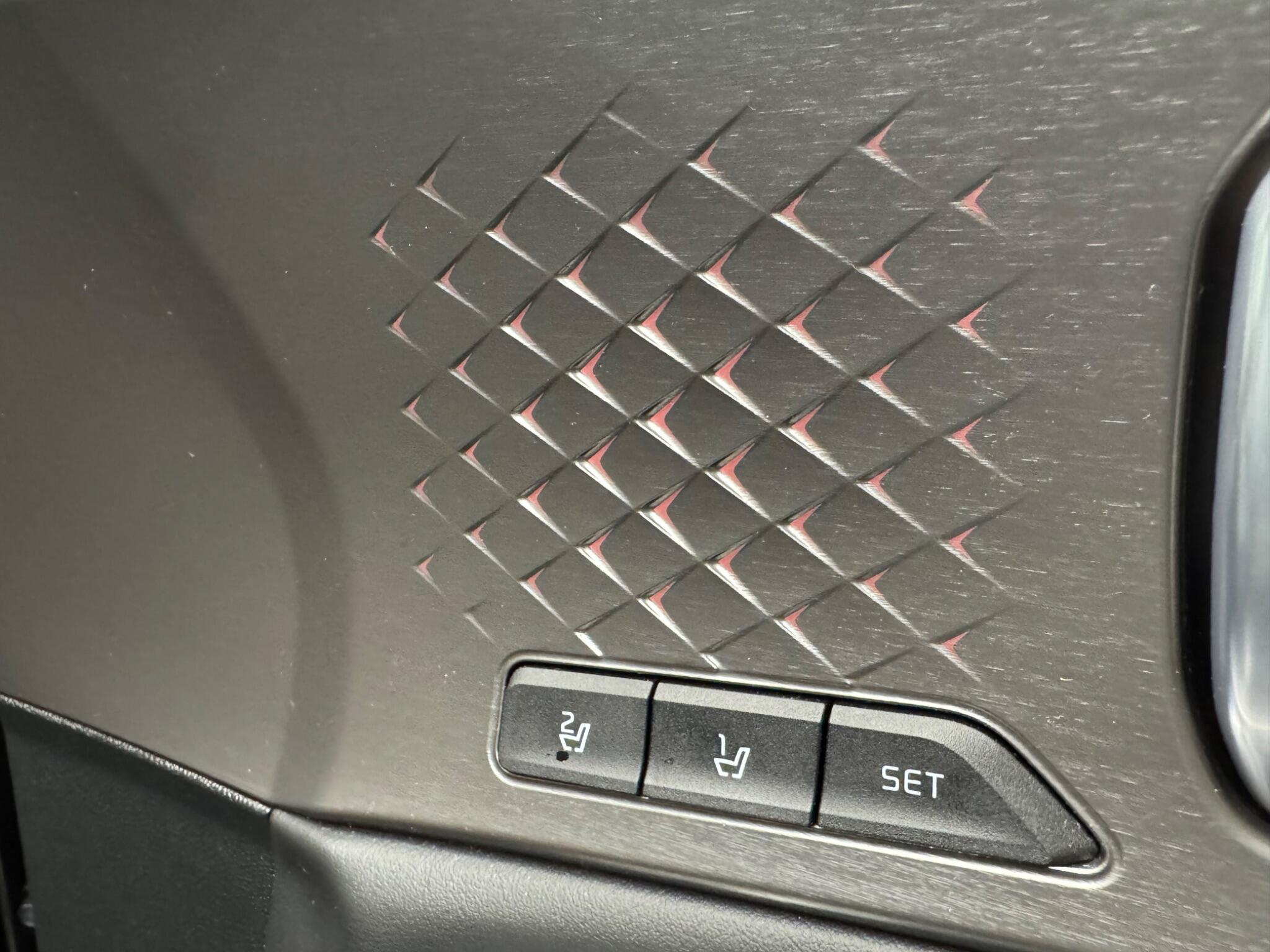 Kia Sorento view 13