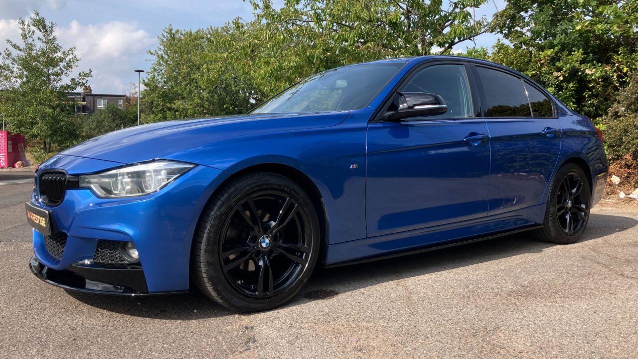 BMW 3 Series view 9