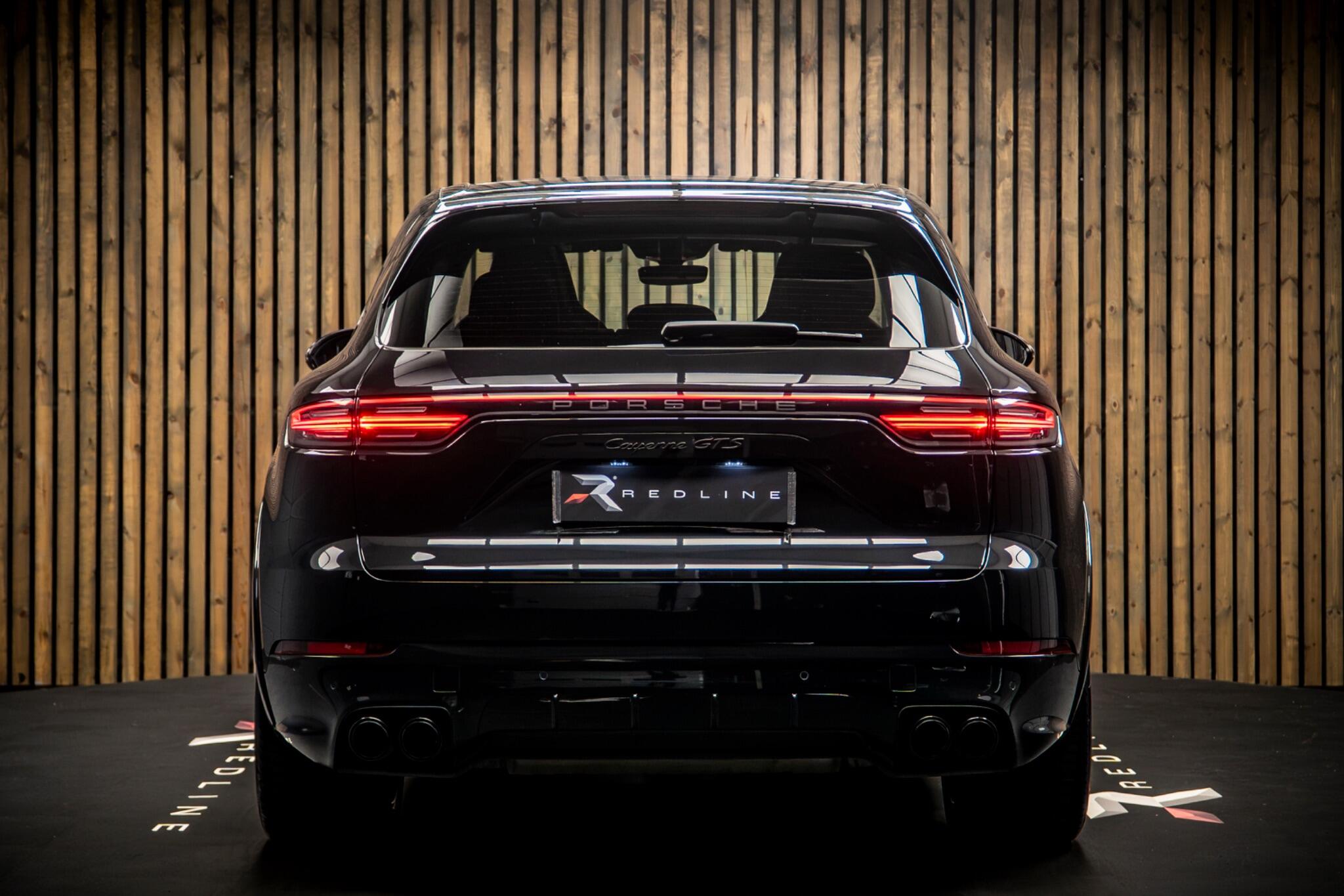 Porsche Cayenne view 6