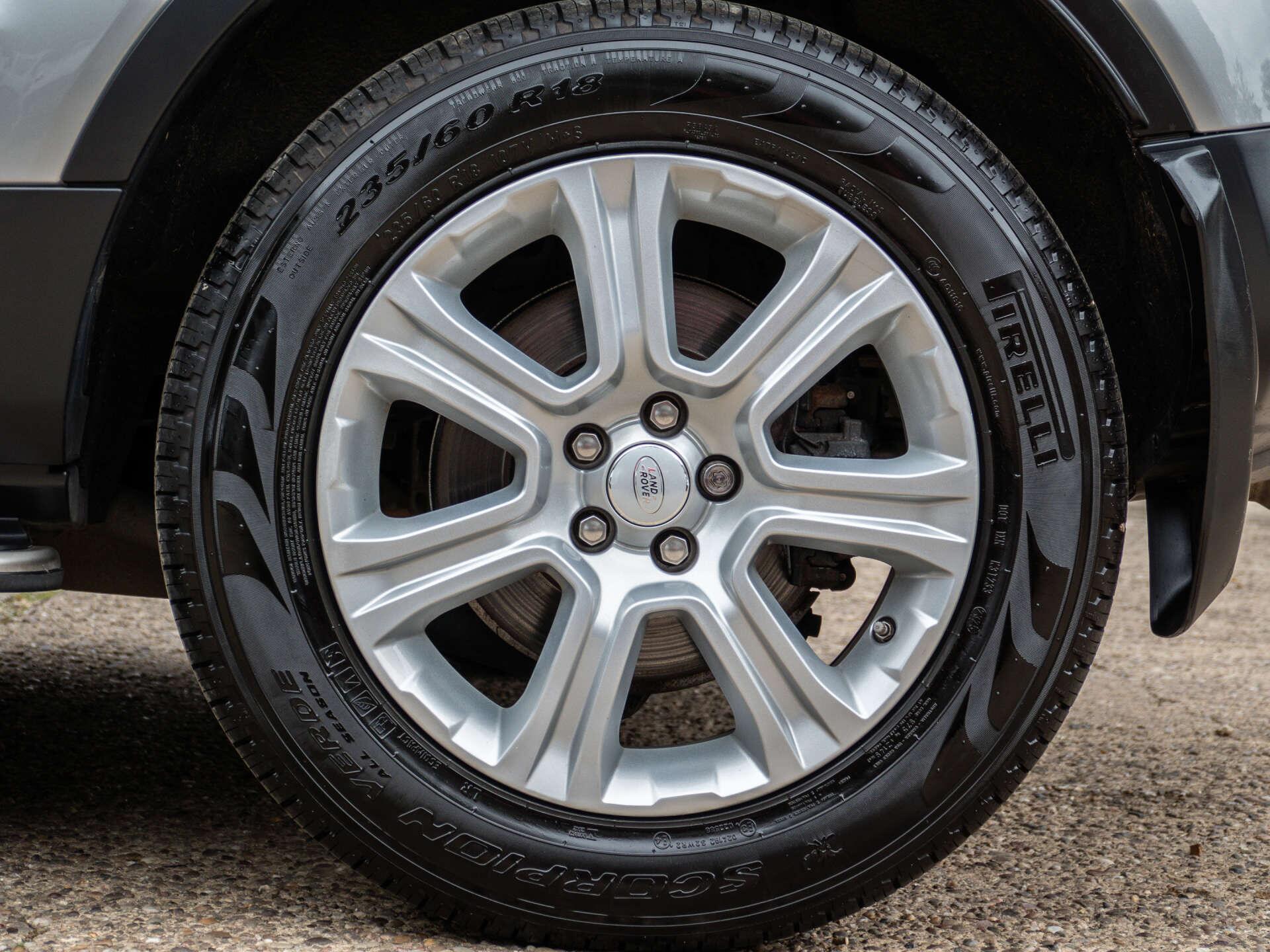 Land Rover Range Rover Evoque view 20