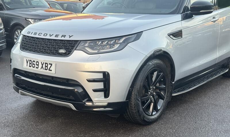 Land Rover Discovery 3 view 15