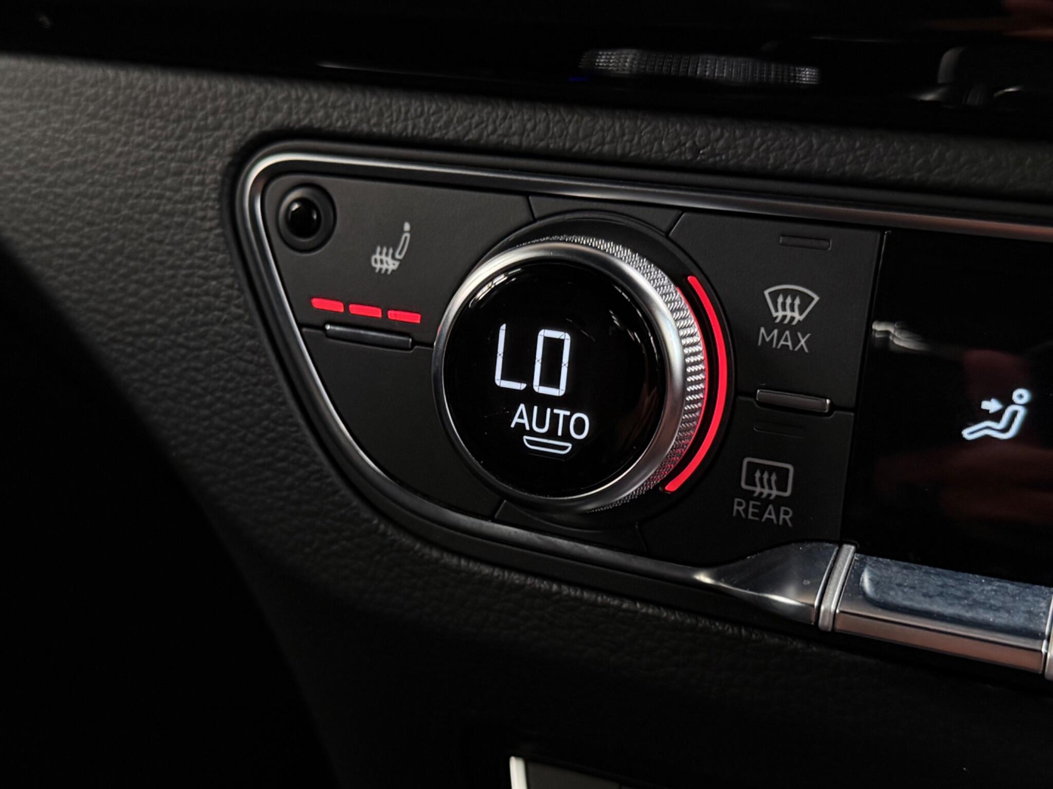 Audi Q5 view 23