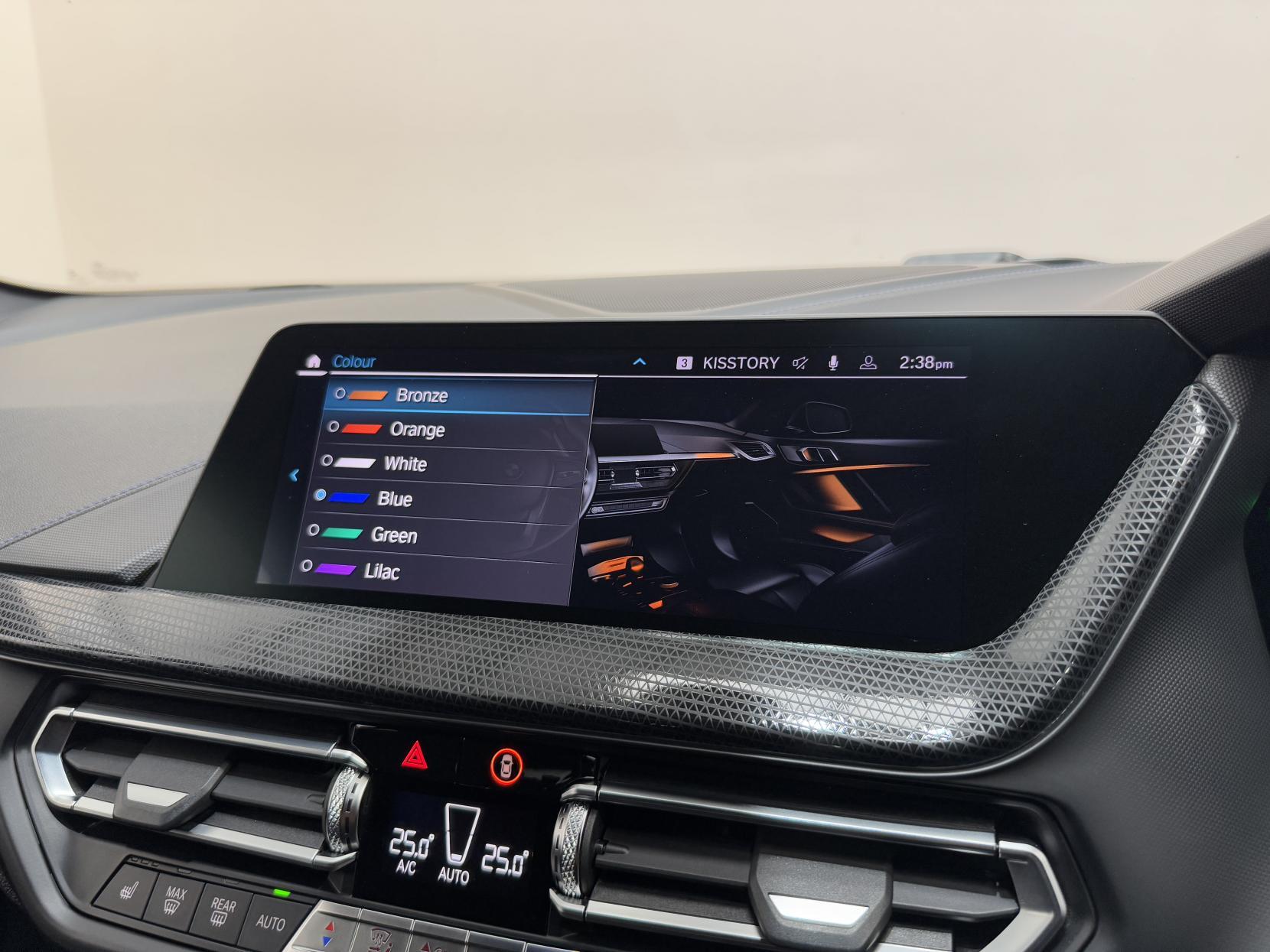 BMW 1 Series view 32