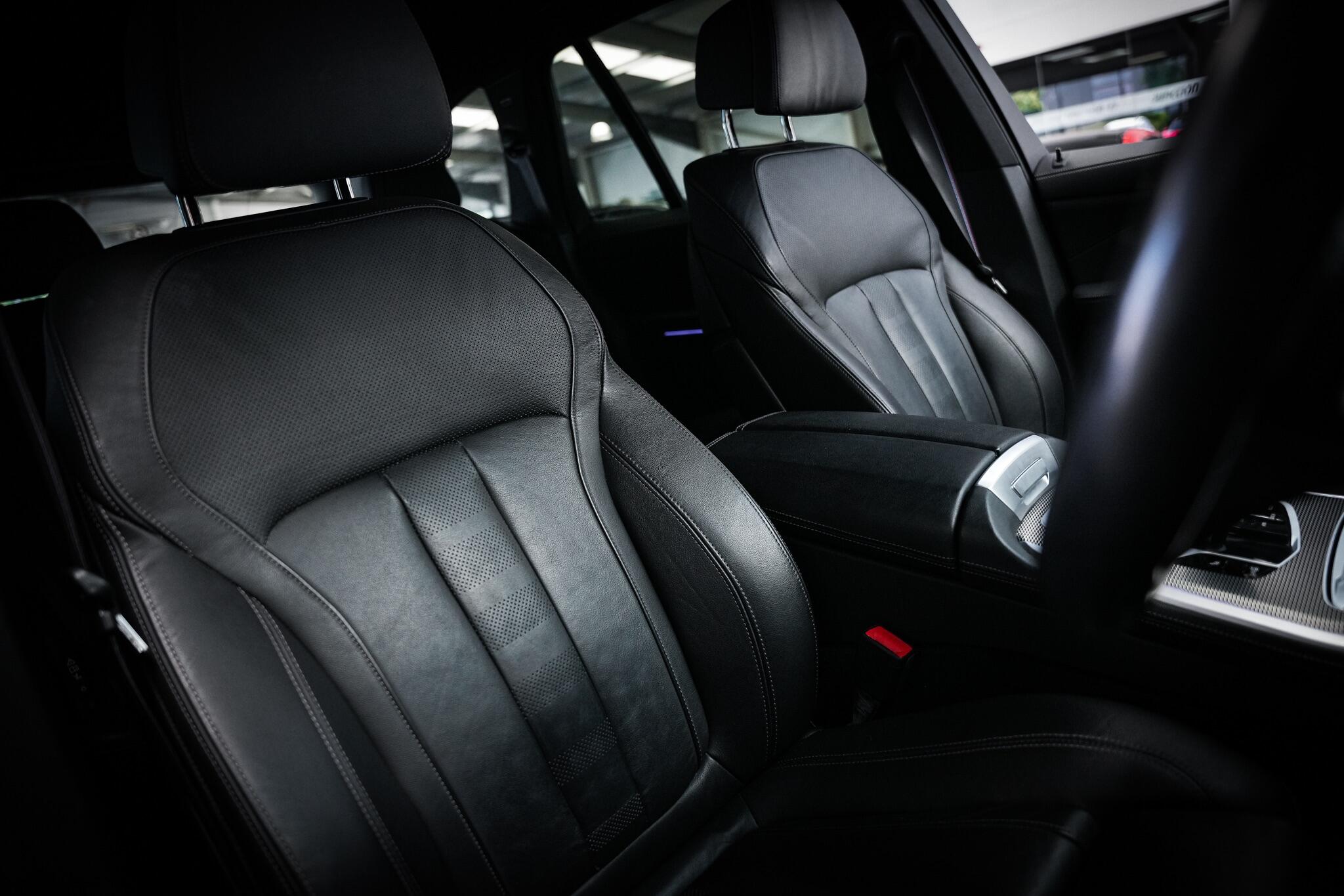 BMW X5 view 17