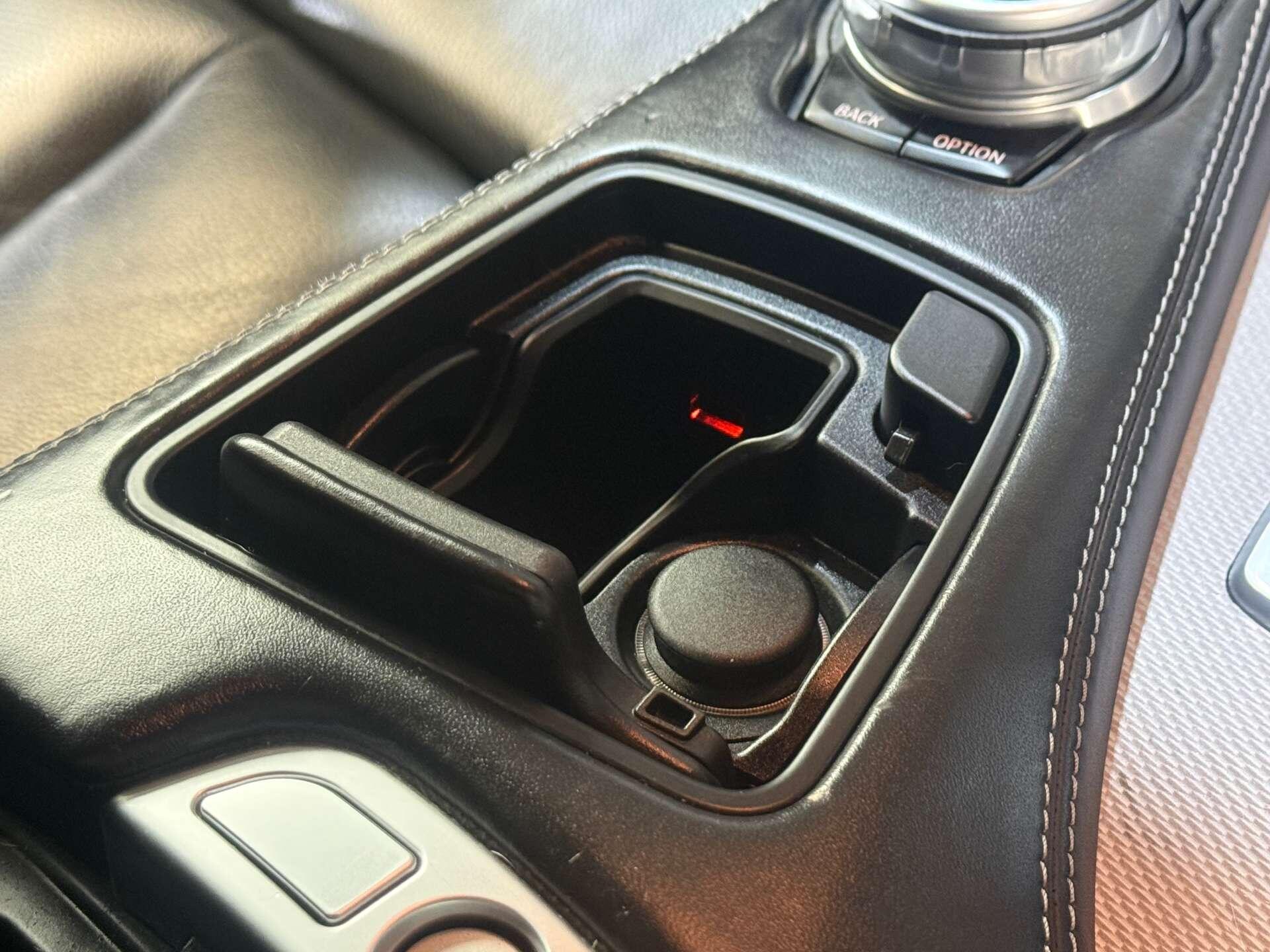 BMW 6 Series view 40