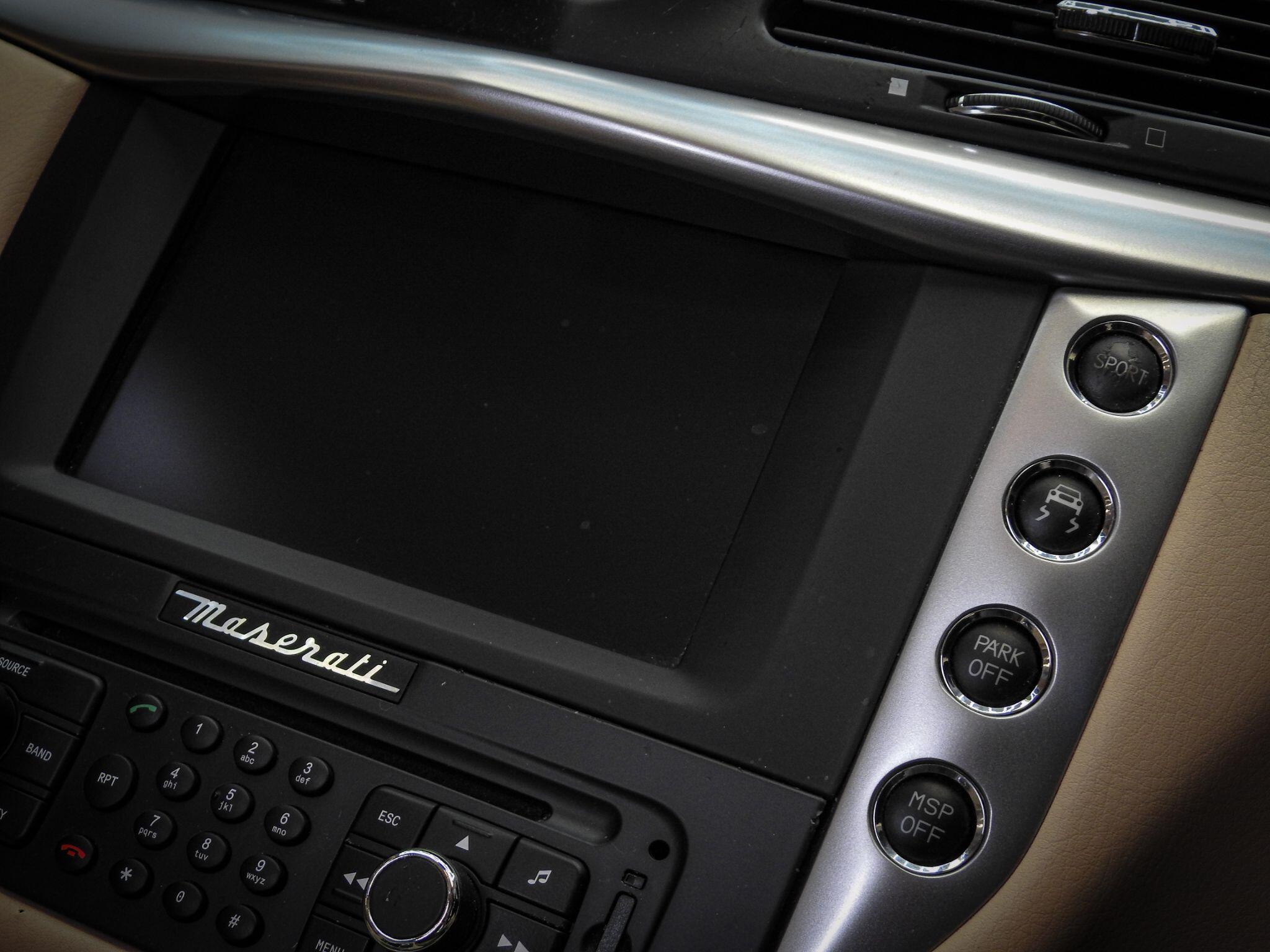 Maserati Granturismo view 29