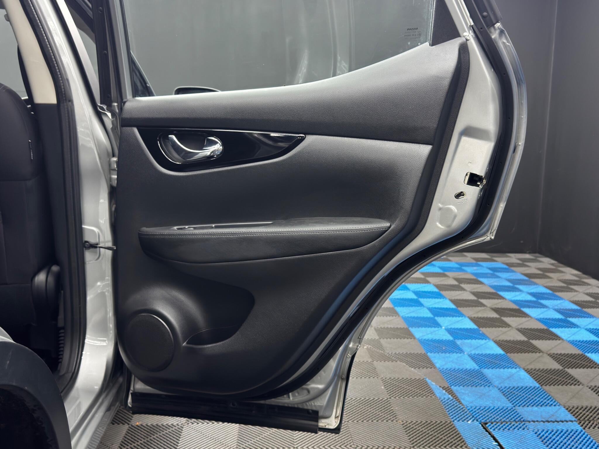 Nissan Qashqai view 36
