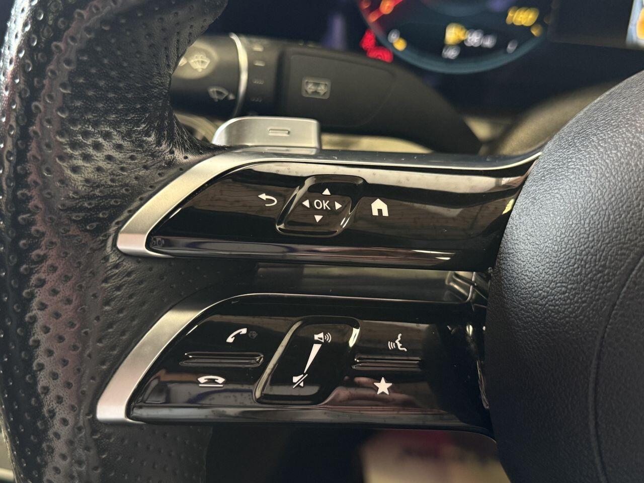 Mercedes-Benz E Class view 39