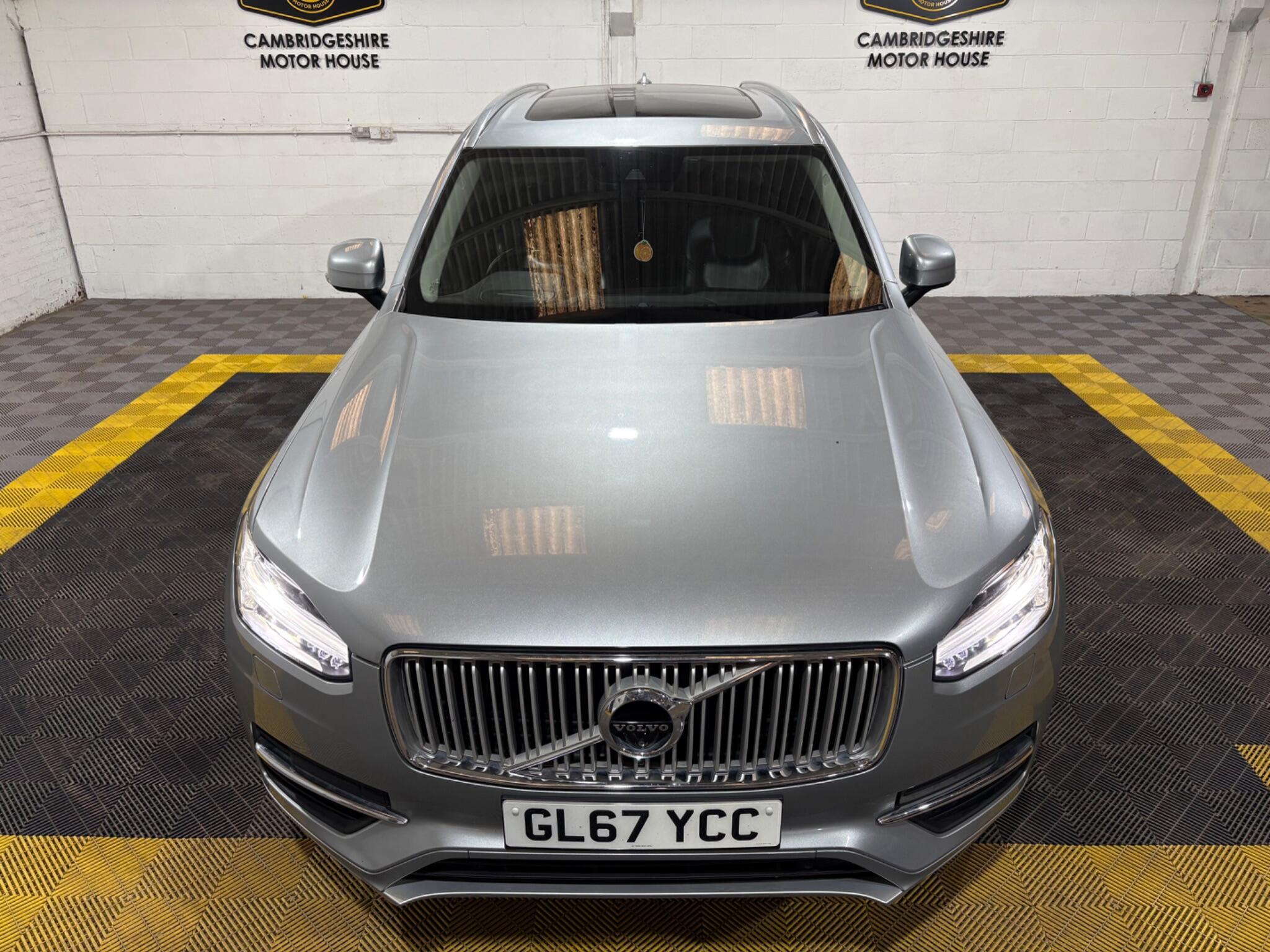 Volvo XC90 view 73