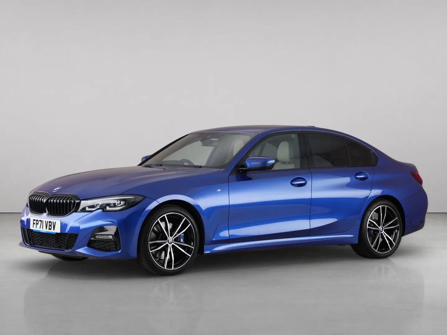 BMW 3 Series view 2