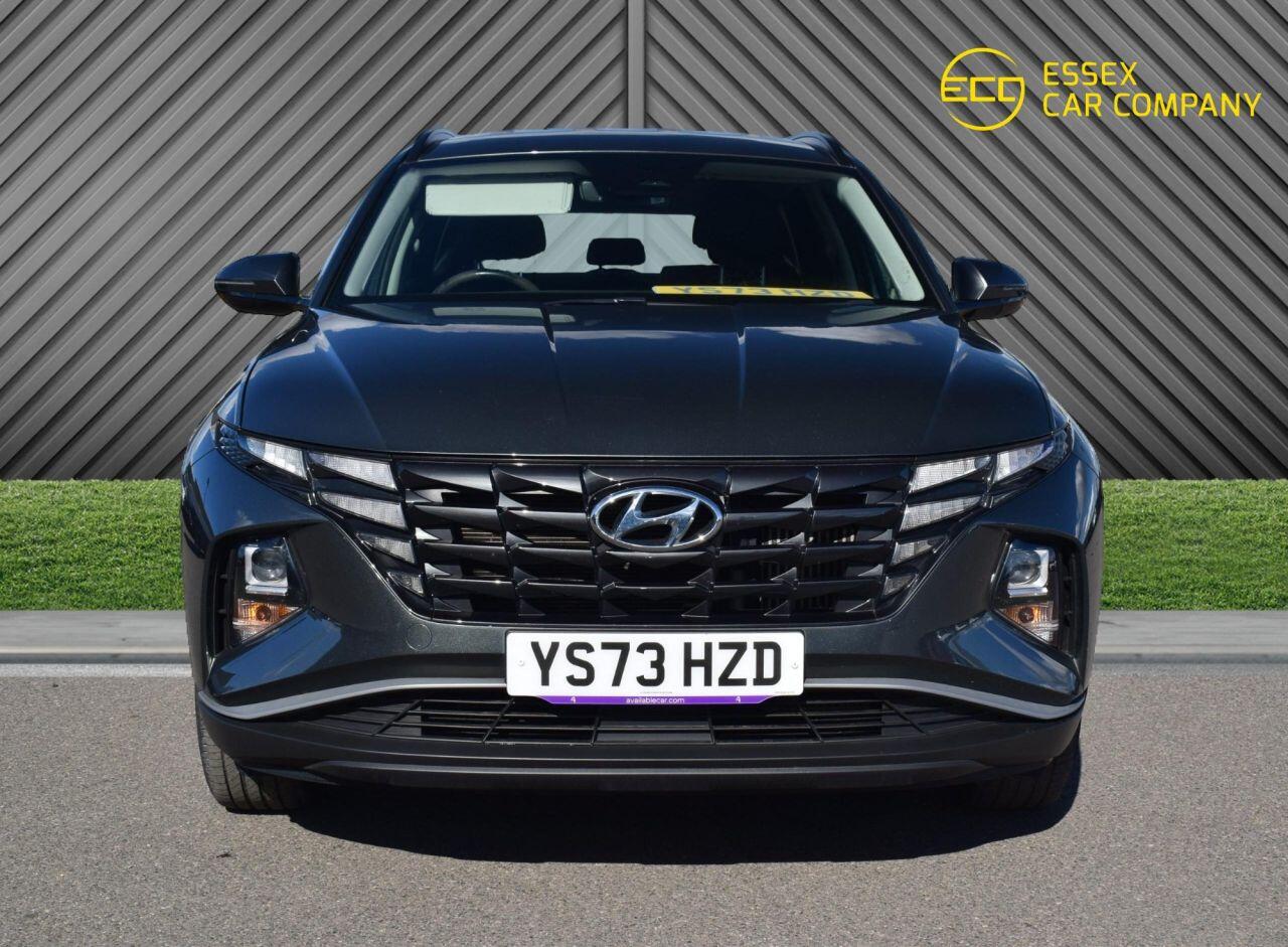 Hyundai Tucson view 3