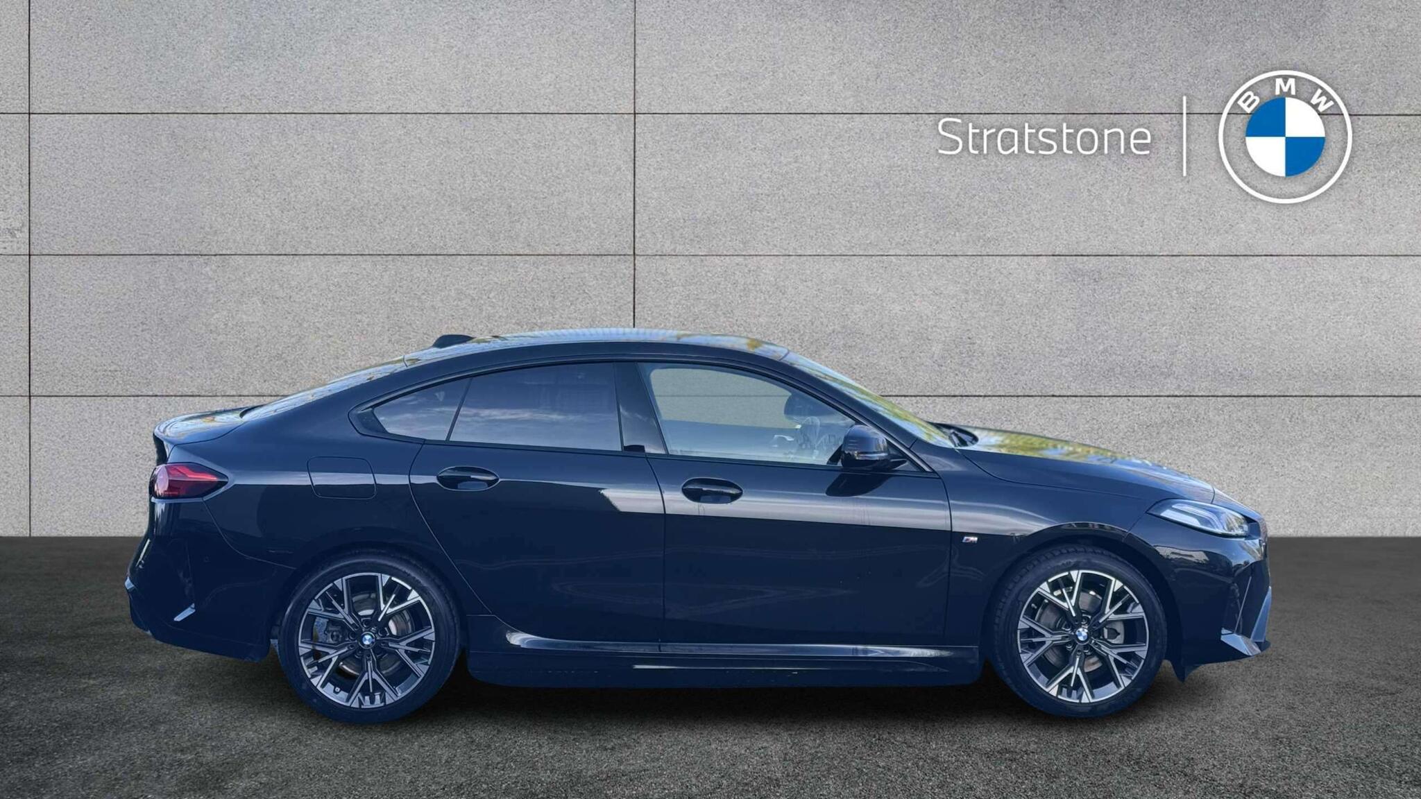 BMW 2 Series view 3