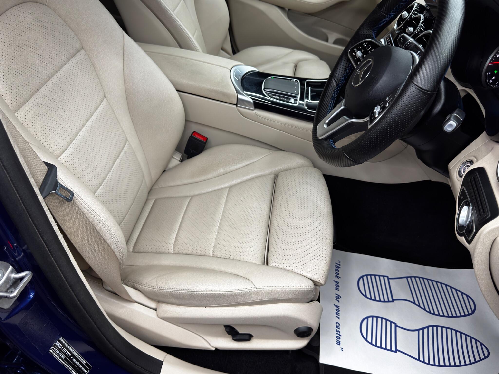 Mercedes-Benz GLC view 13