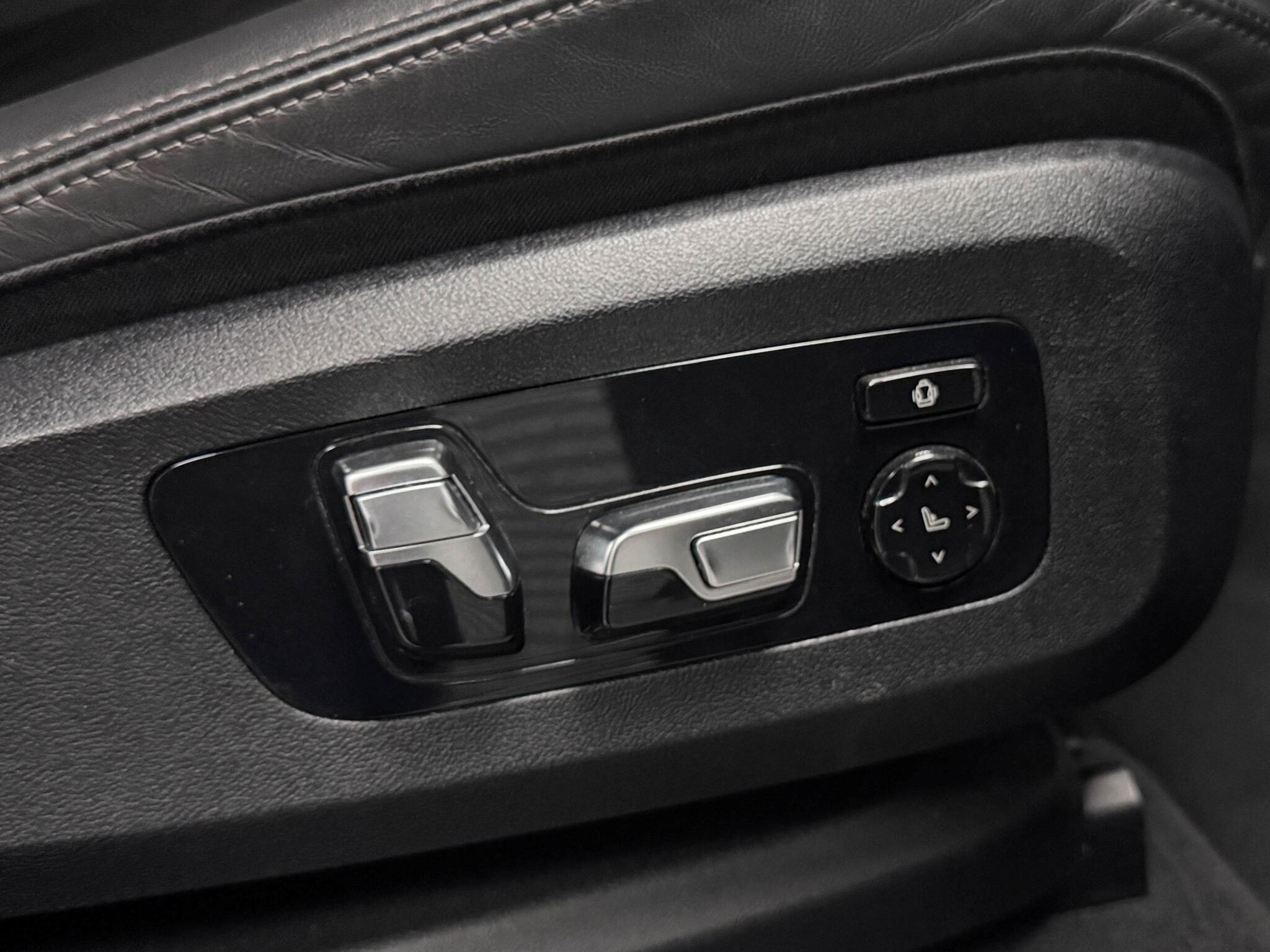 BMW X5 view 21