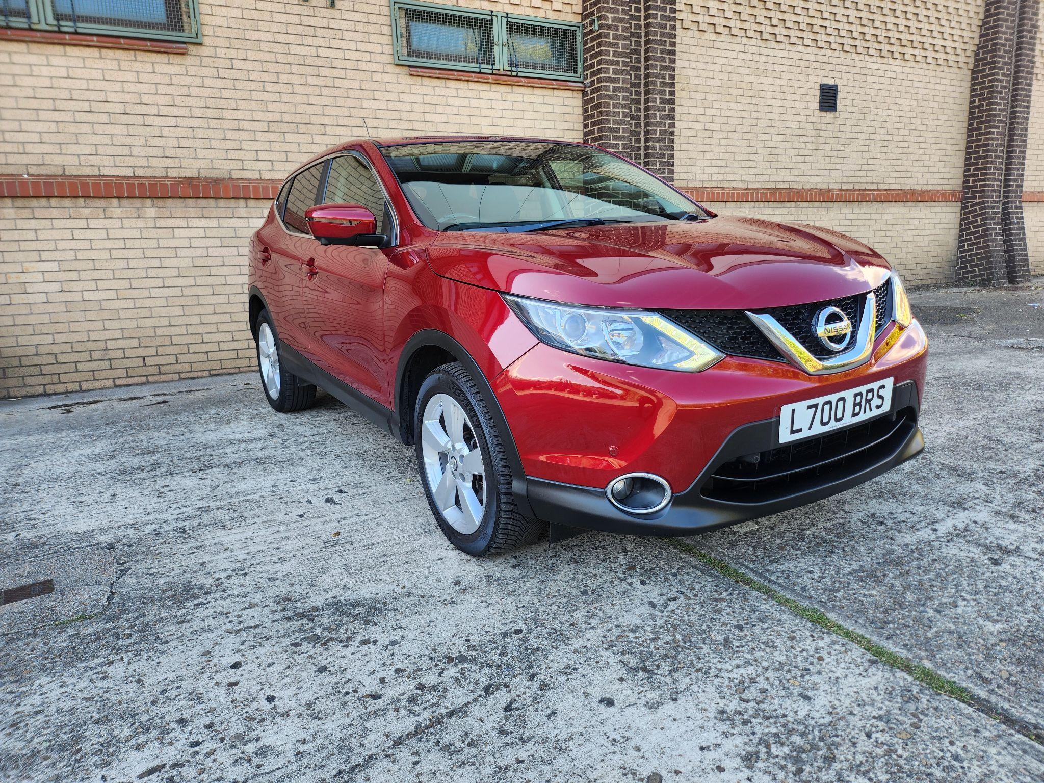 2015 Nissan Qashqai image 1