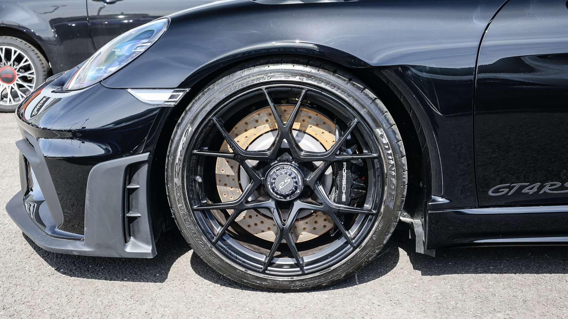 Porsche Cayman view 6