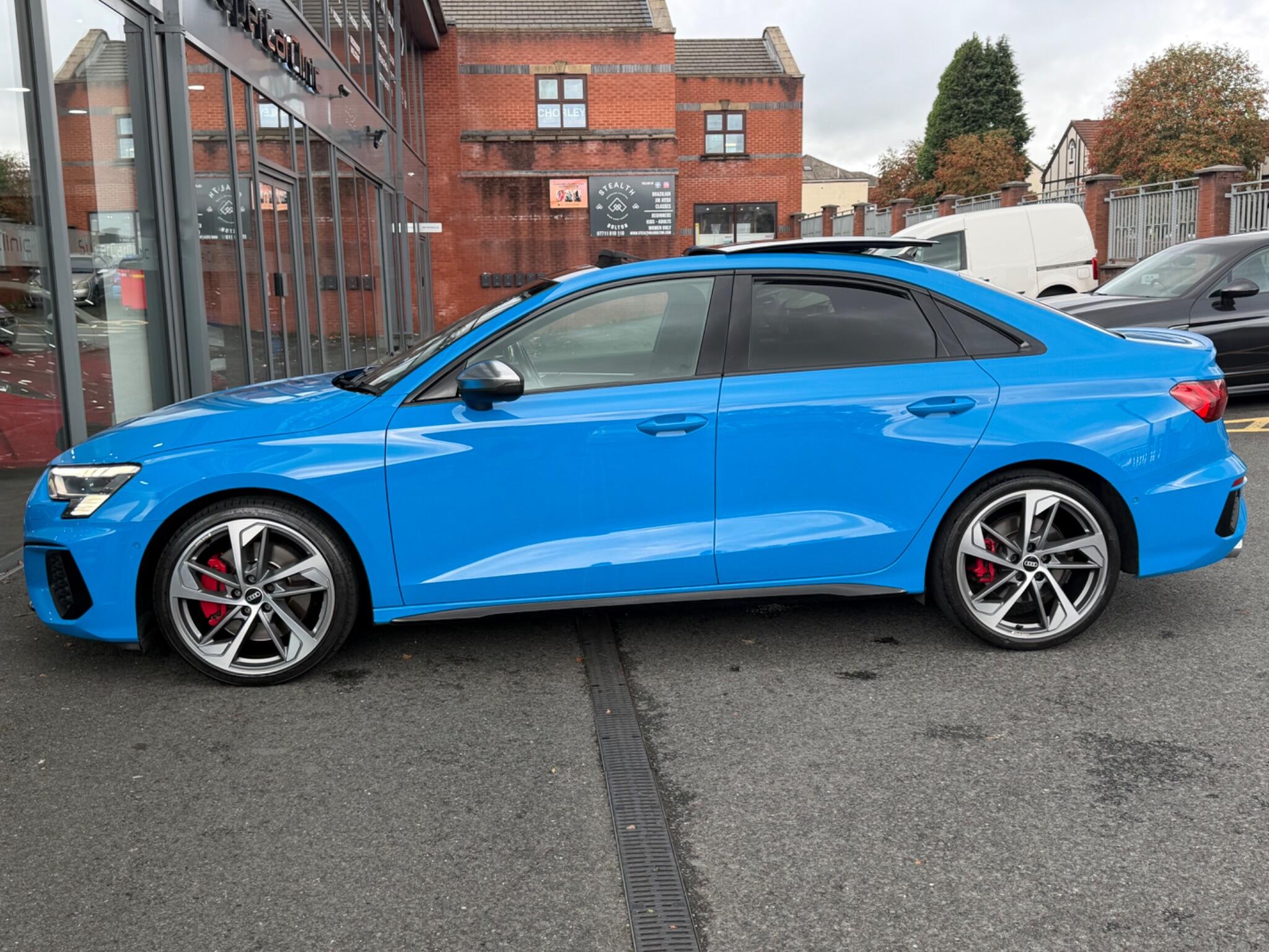 Audi S3 view 10