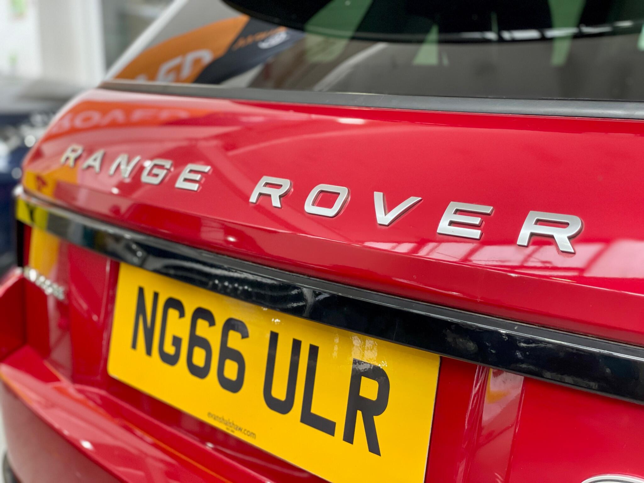 Land Rover Range Rover Evoque view 23