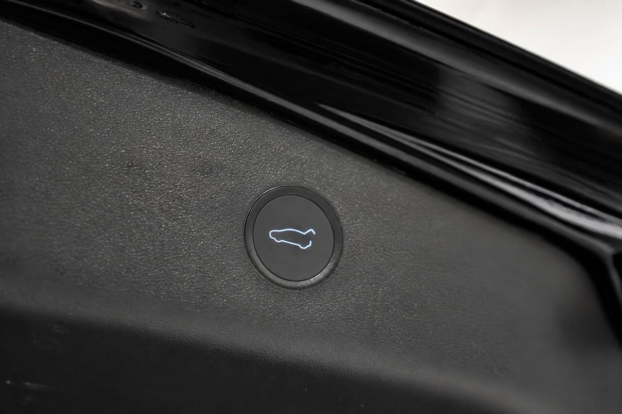 Tesla Model 3 view 35