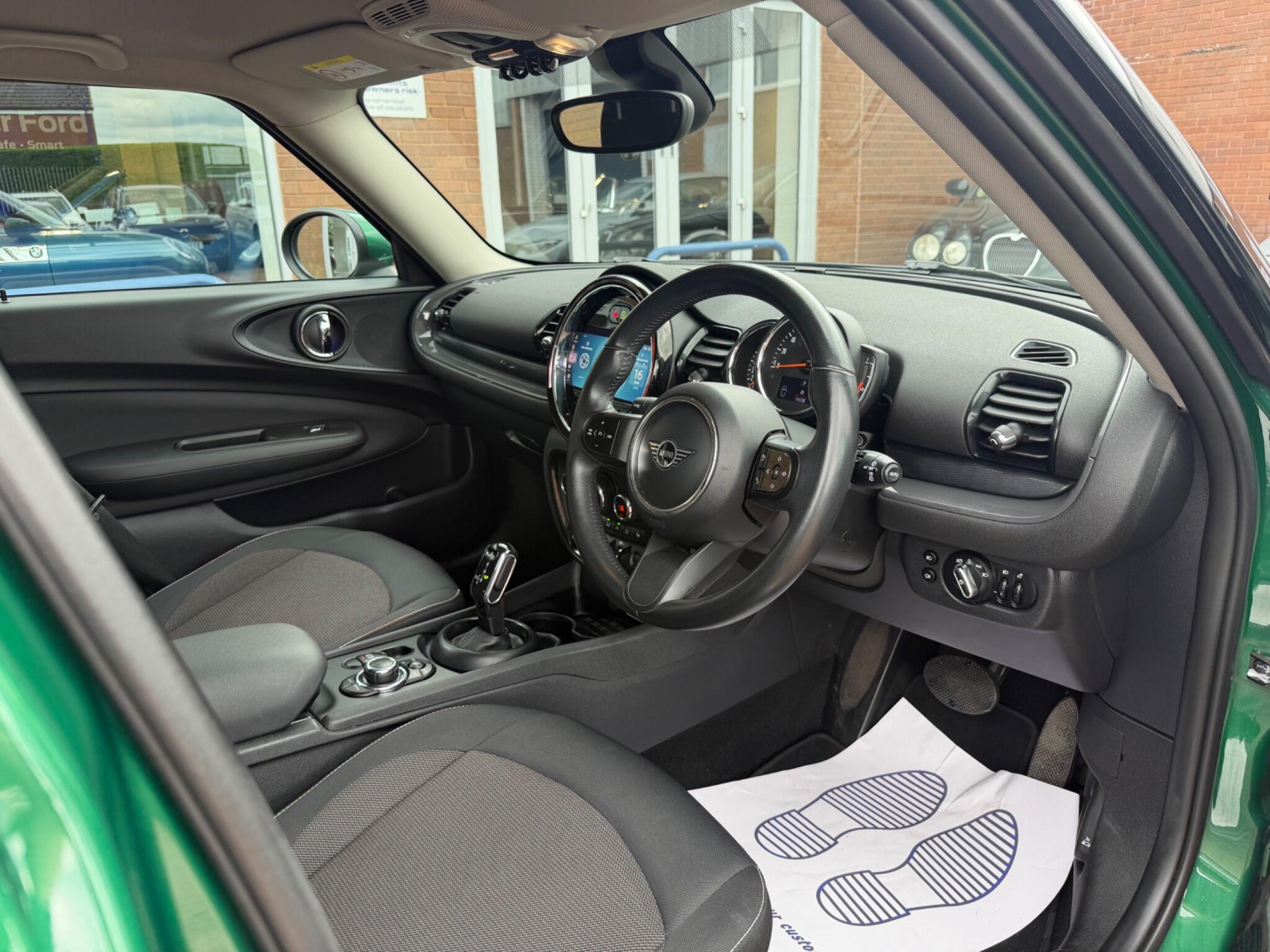Mini Clubman view 66