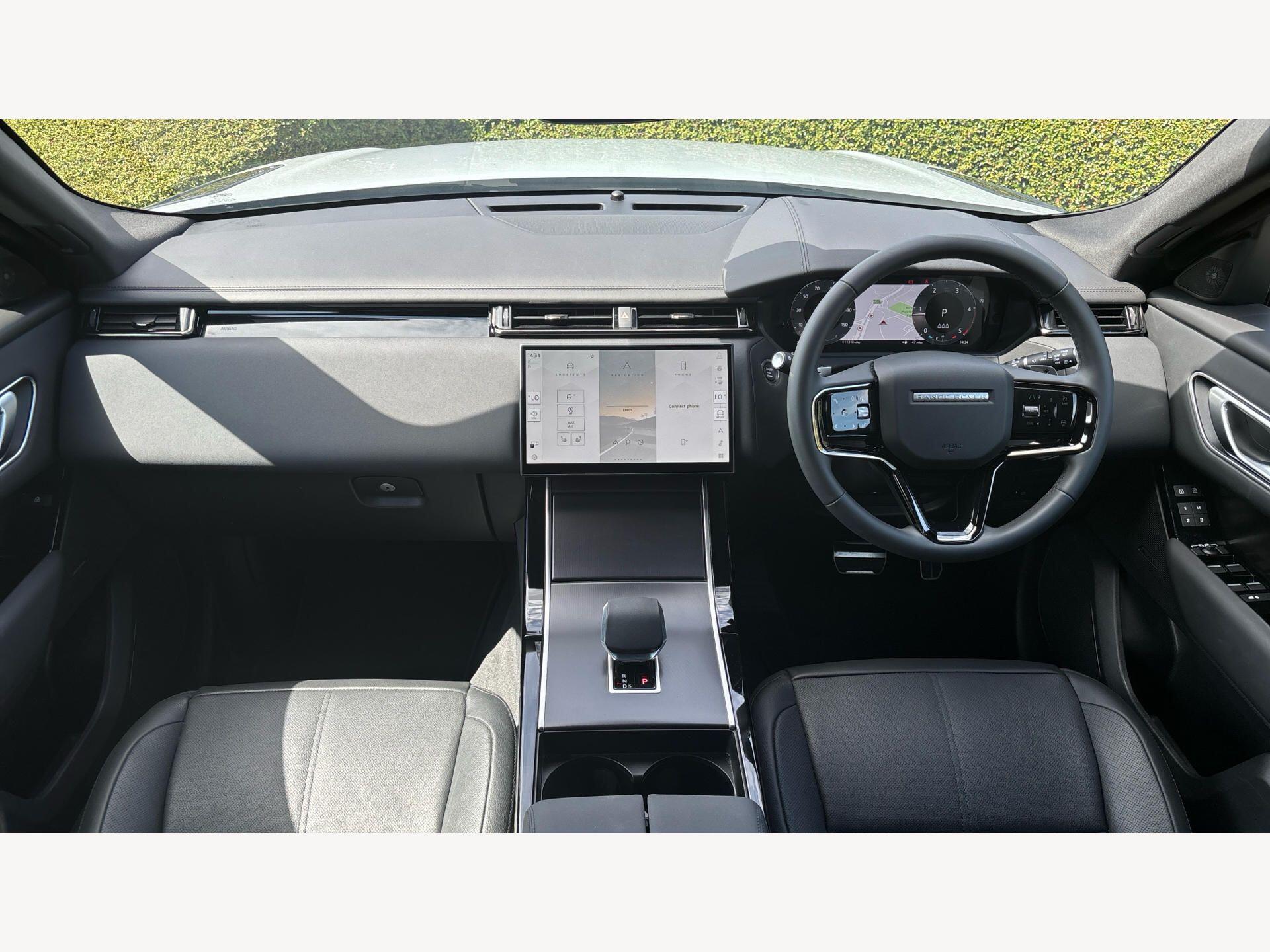 Land Rover Range Rover Velar view 11