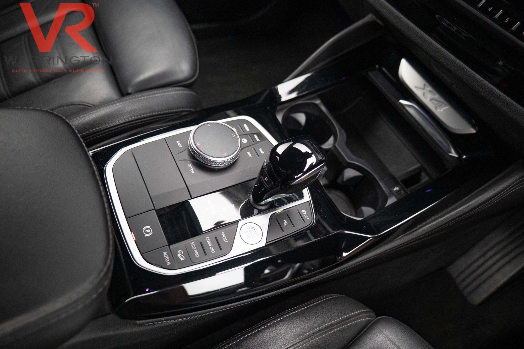 BMW X4 view 25