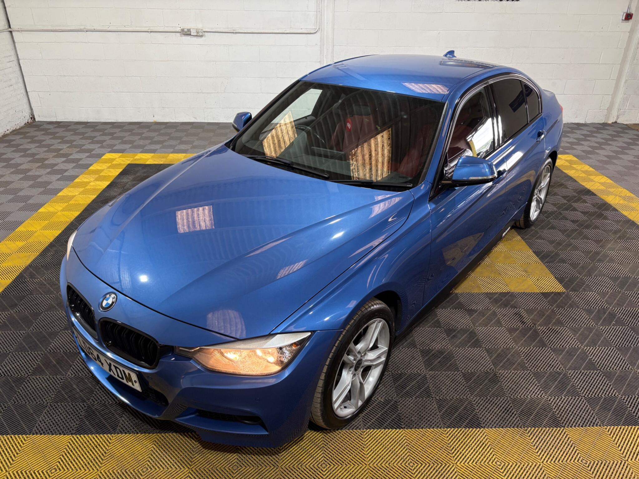 BMW 3 Series view 54