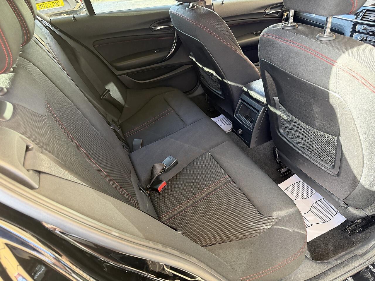 BMW 1 Series view 12