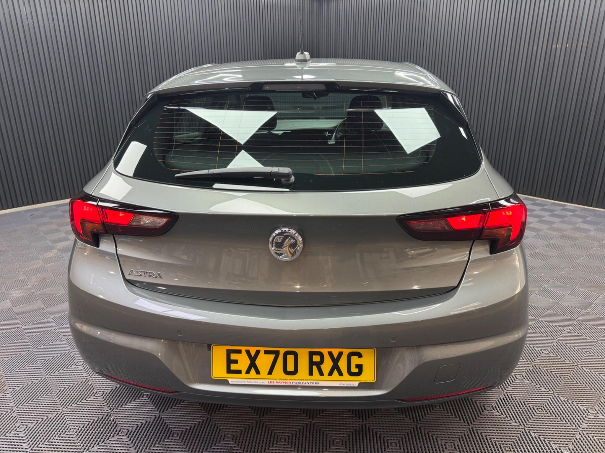 Vauxhall Astra view 23