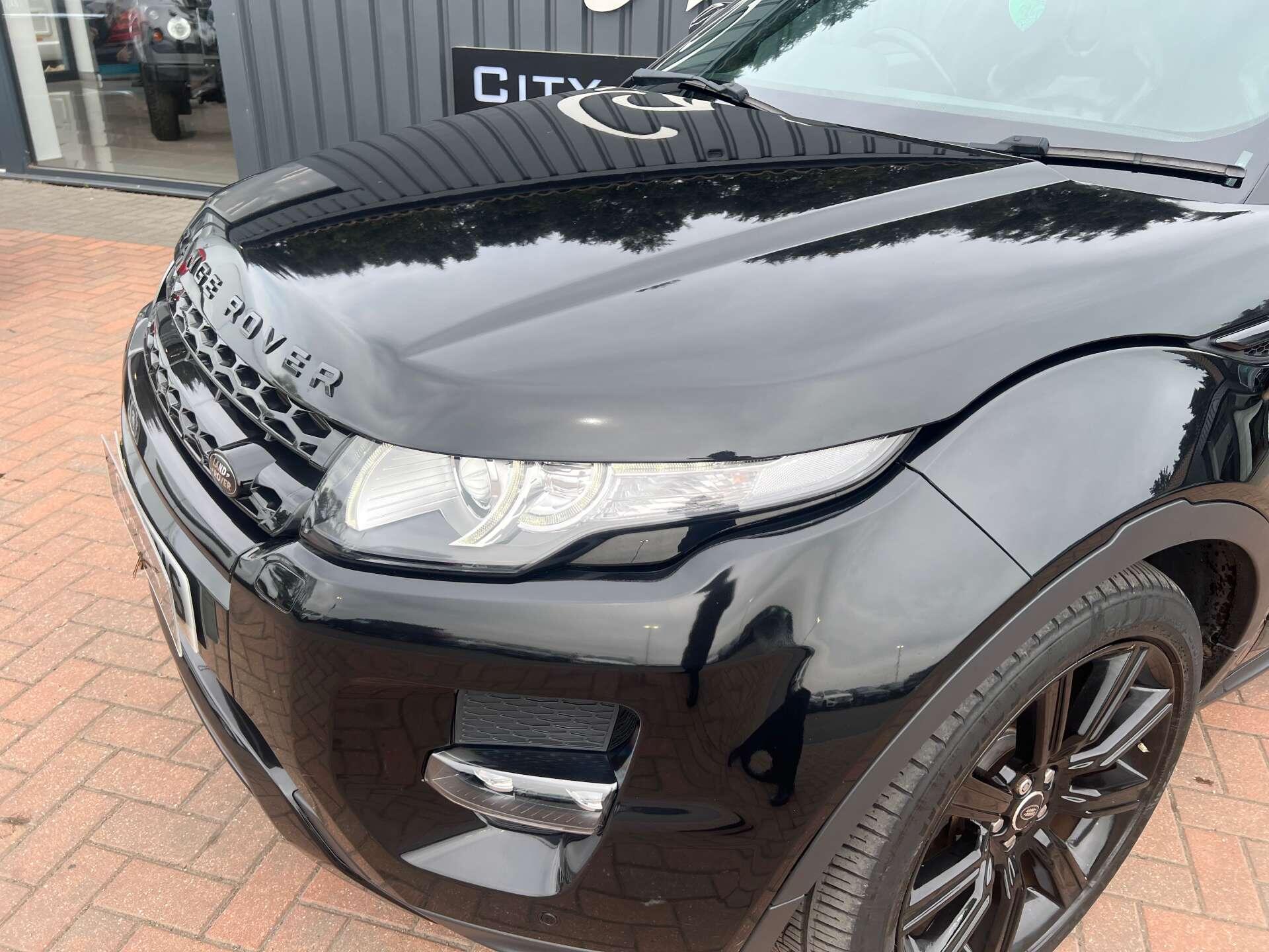 Land Rover Range Rover Evoque view 17