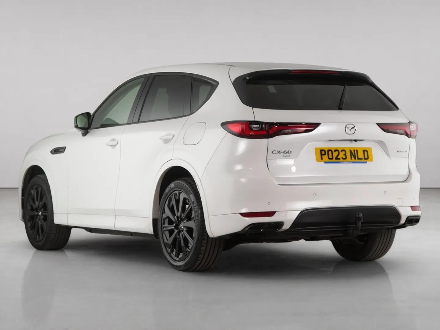 Mazda CX-60 view 5