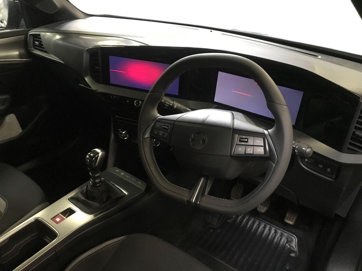 Vauxhall Mokka view 3
