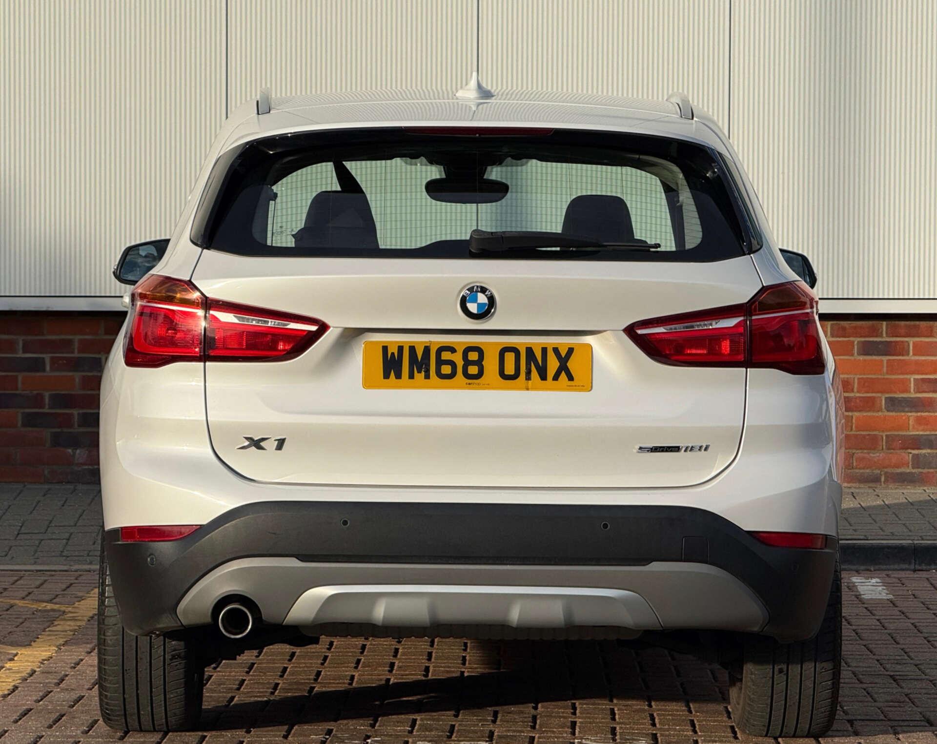 BMW X1 view 7