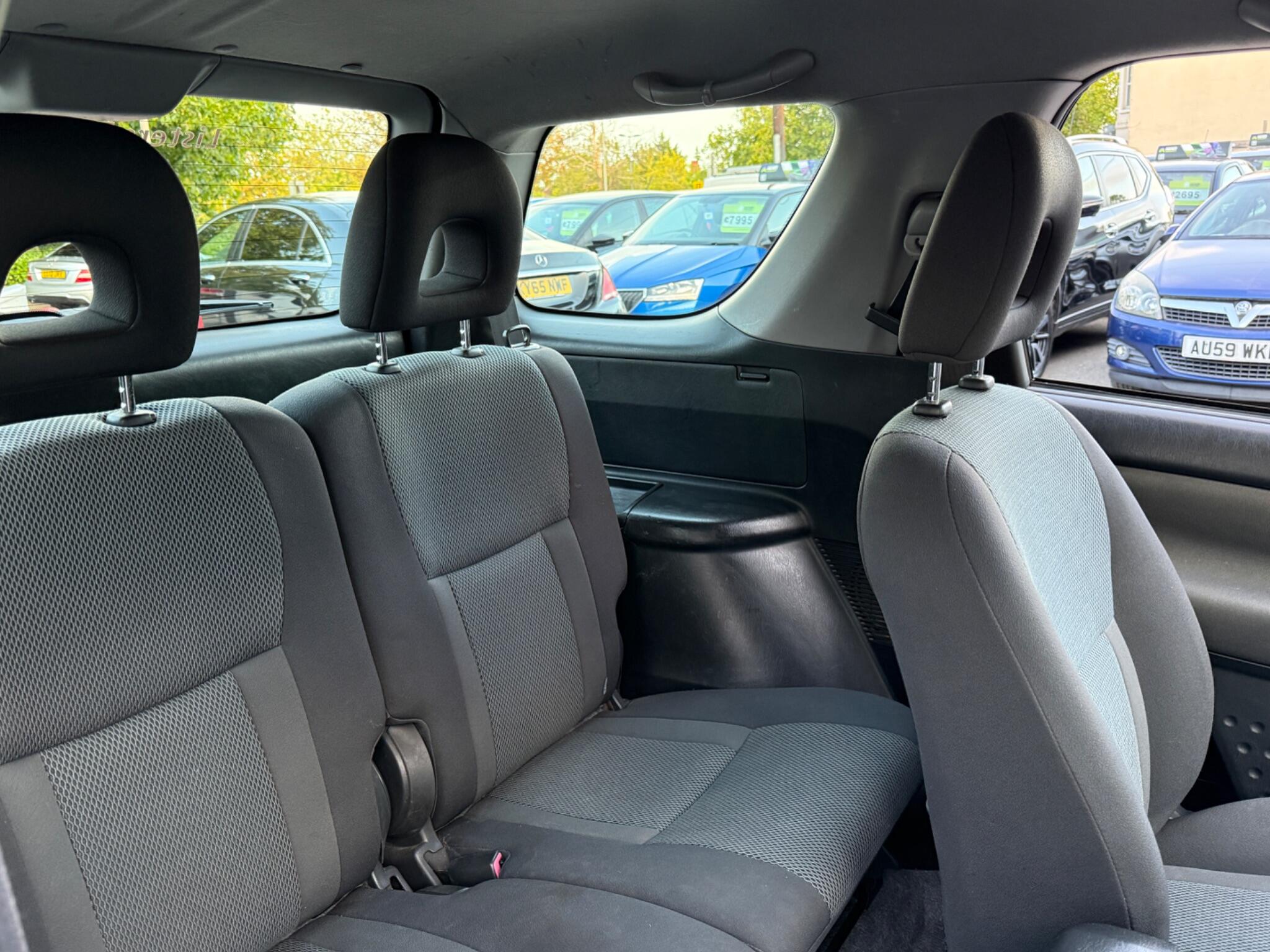 Toyota RAV4 - Image 17