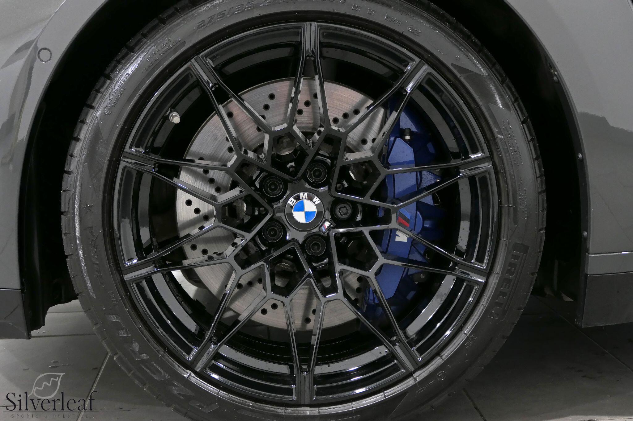 BMW M3 view 9