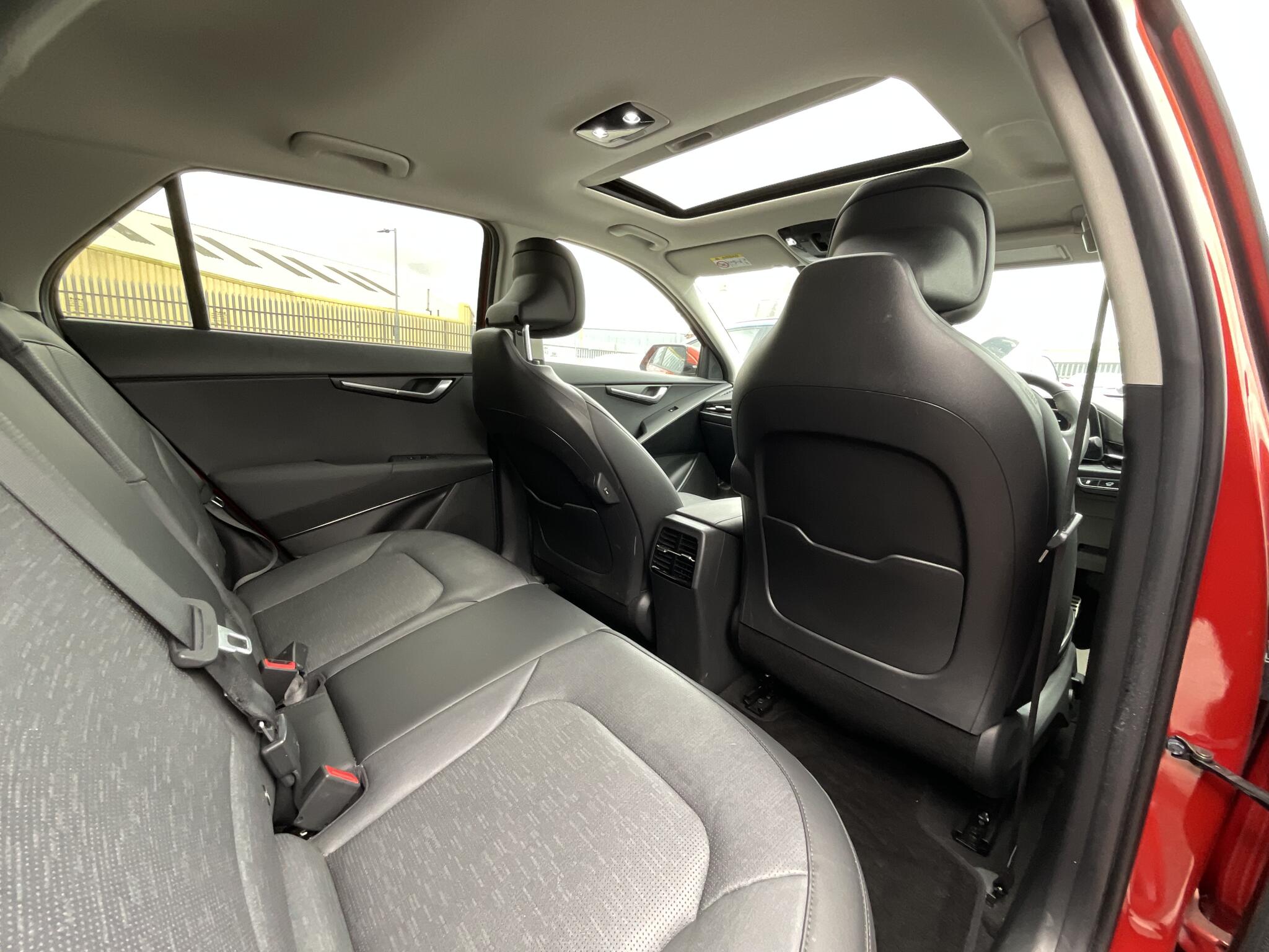 Kia Niro view 10