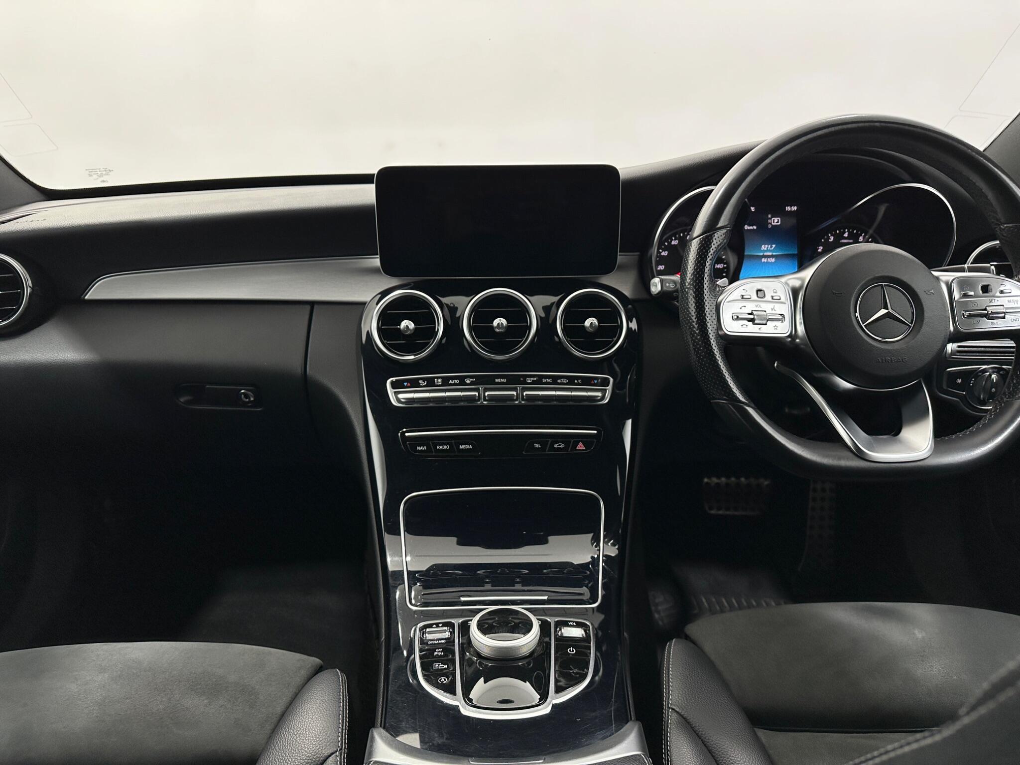 Mercedes-Benz C-Class view 21