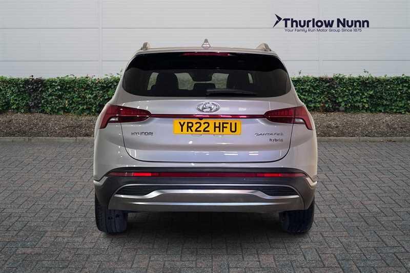 Hyundai Santa Fe view 4