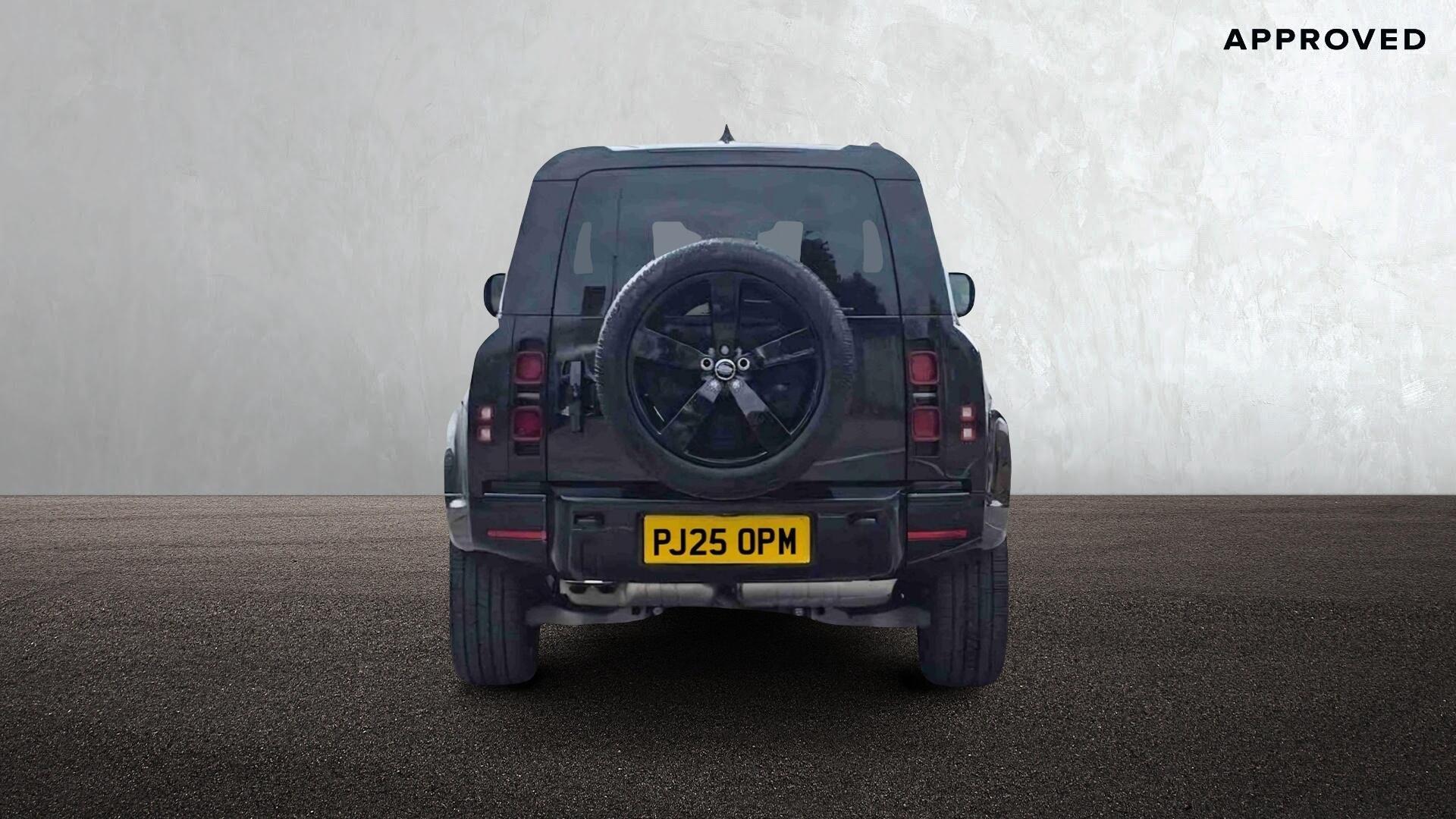 Land Rover Defender view 6