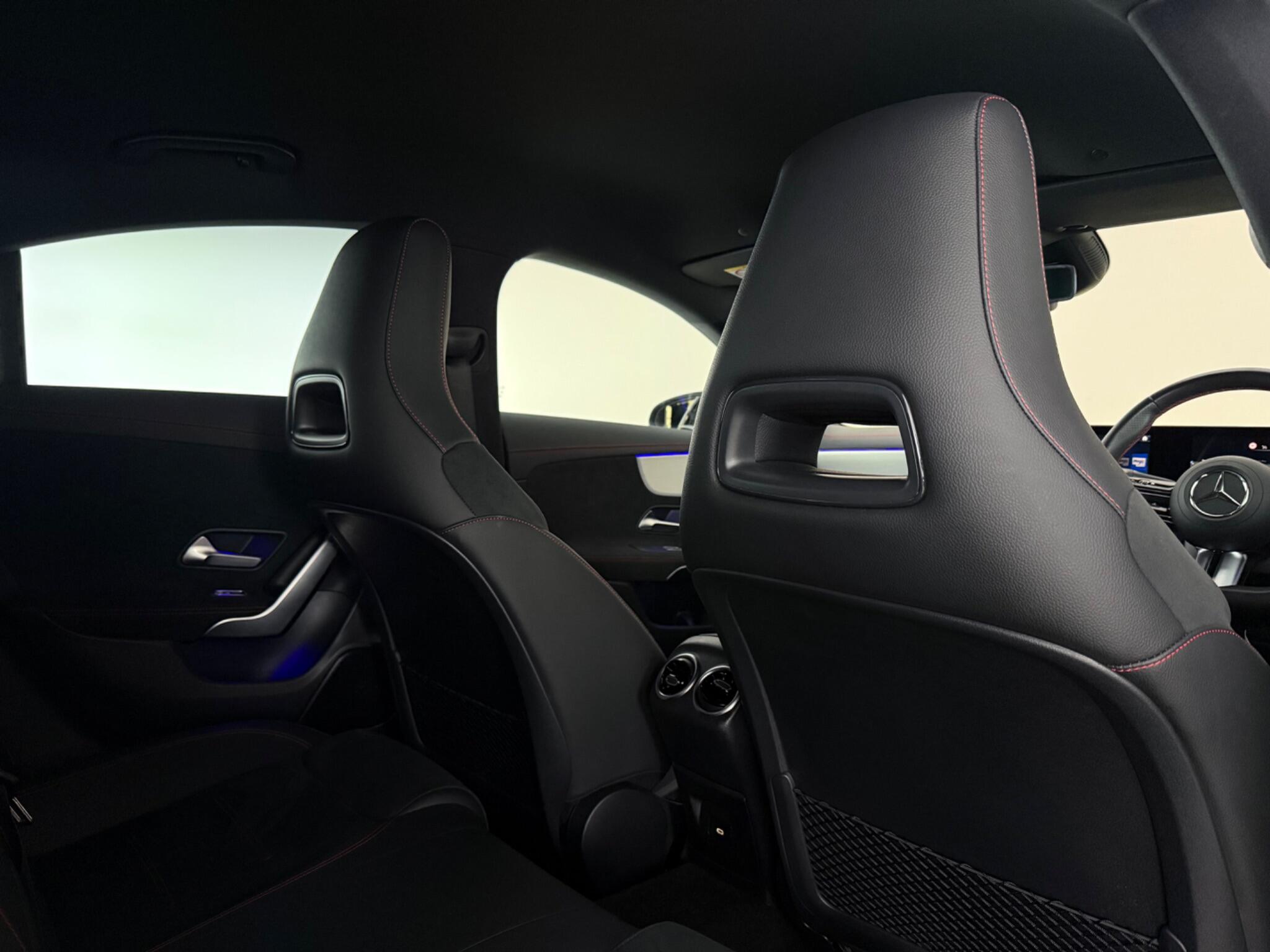 Mercedes-Benz Cla view 35