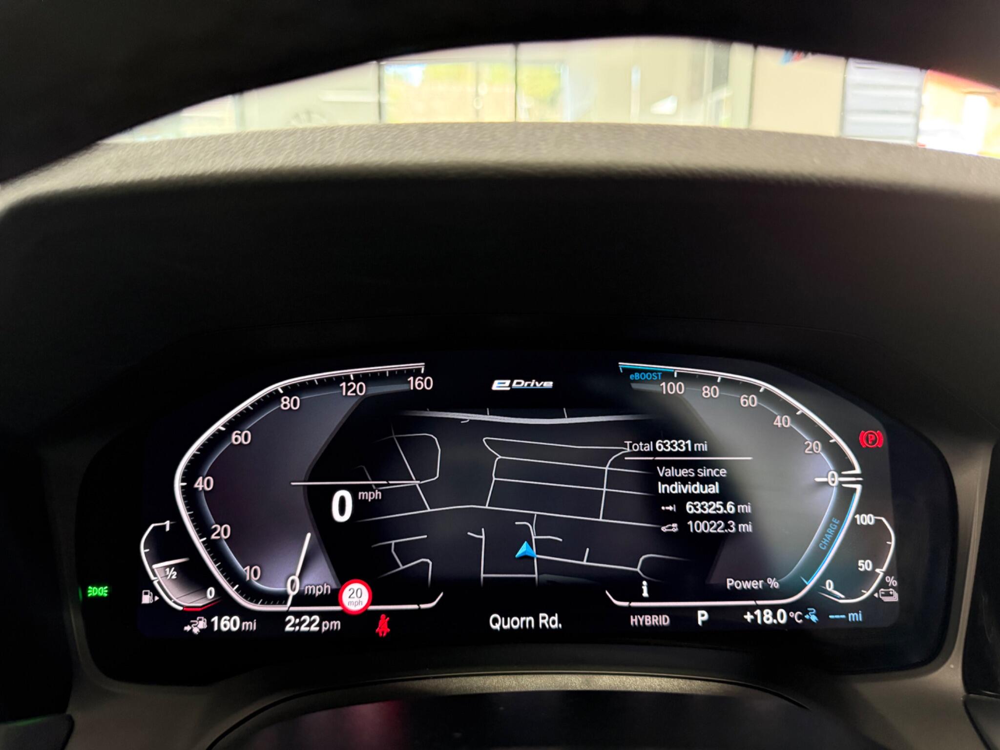 BMW 3 Series view 19