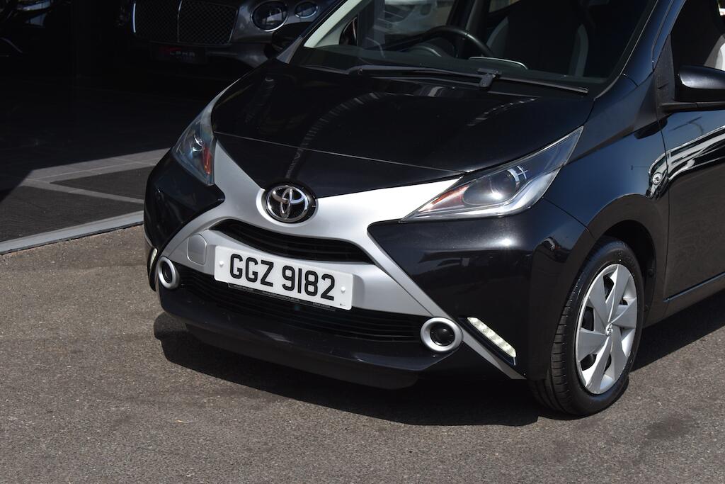 Toyota Aygo view 21