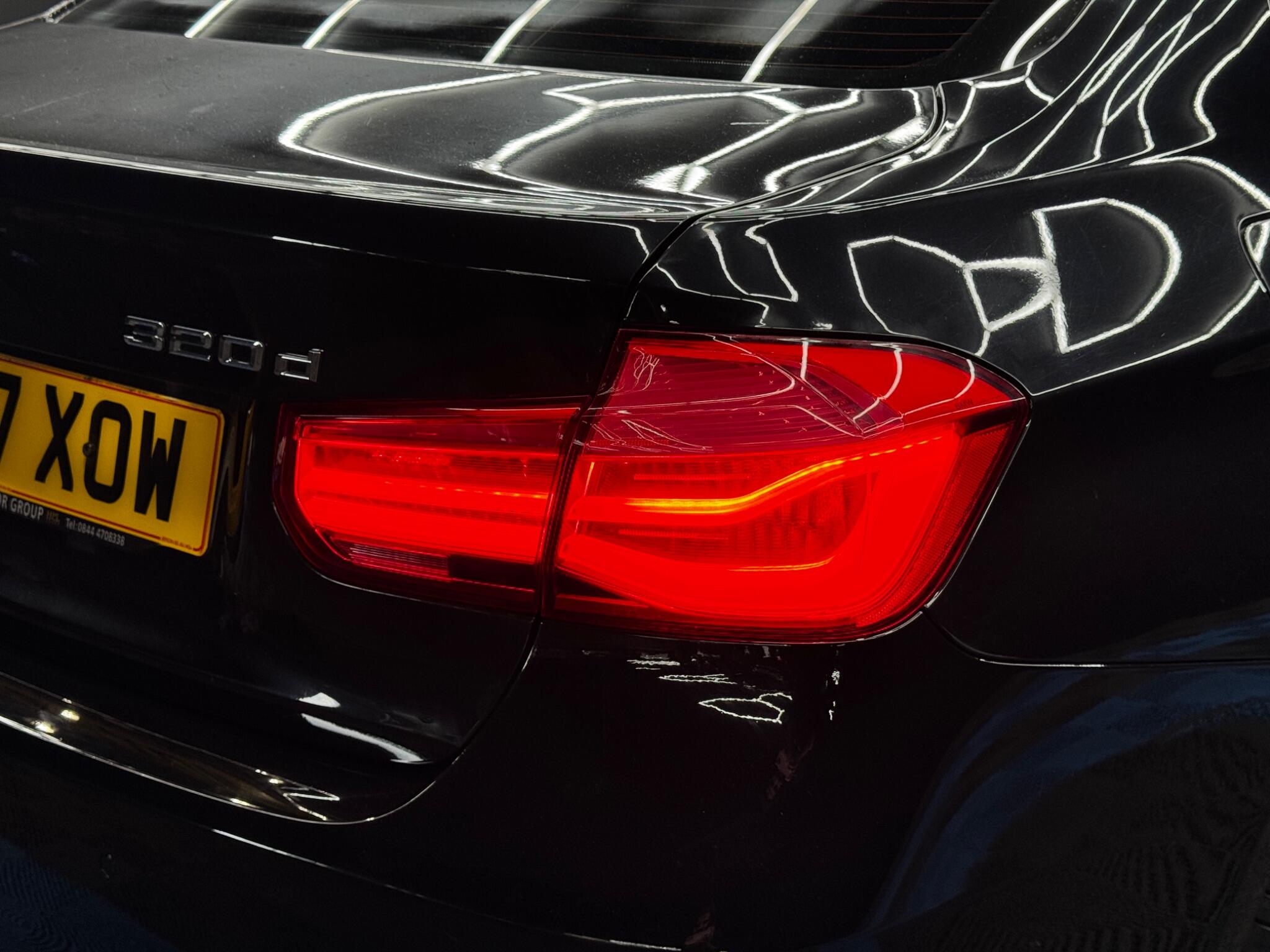 BMW 3 Series view 45
