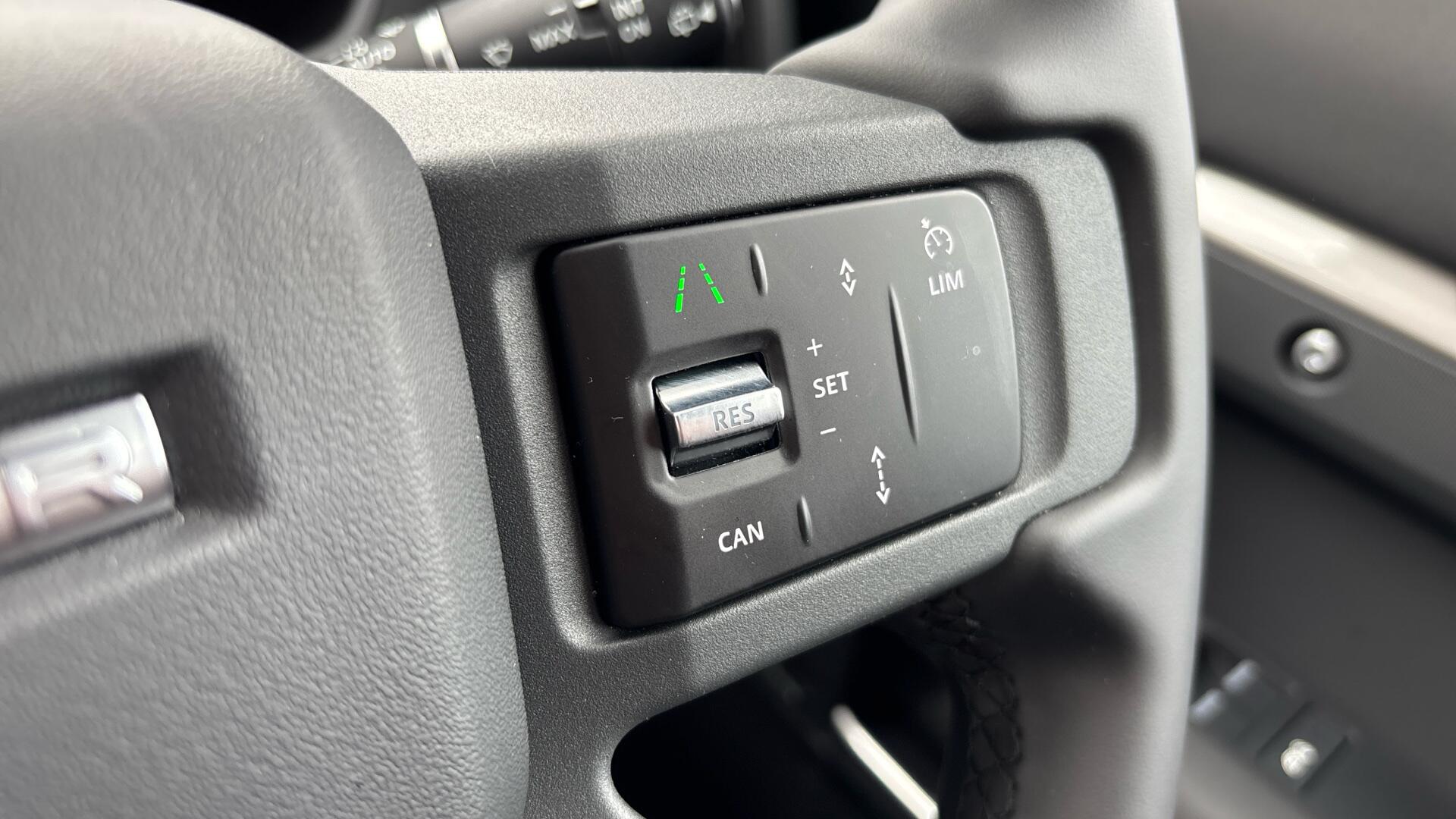 Land Rover Defender view 45