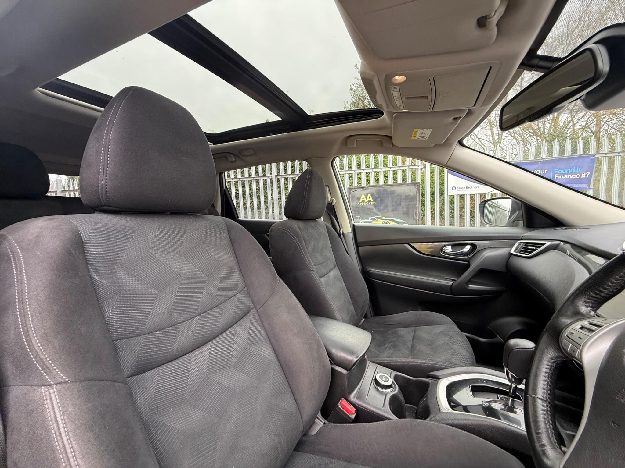 2017 Nissan X-Trail image 10