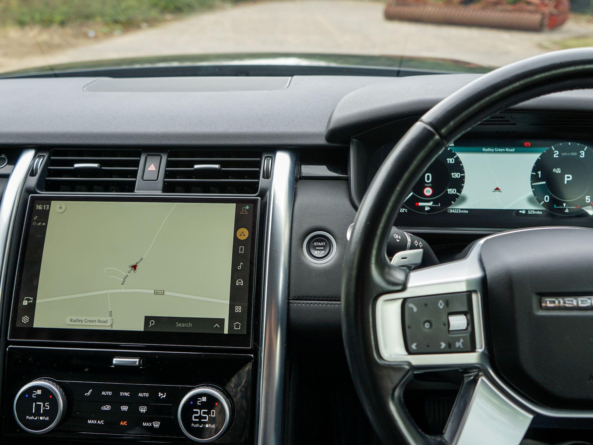 Land Rover Discovery 3 view 8